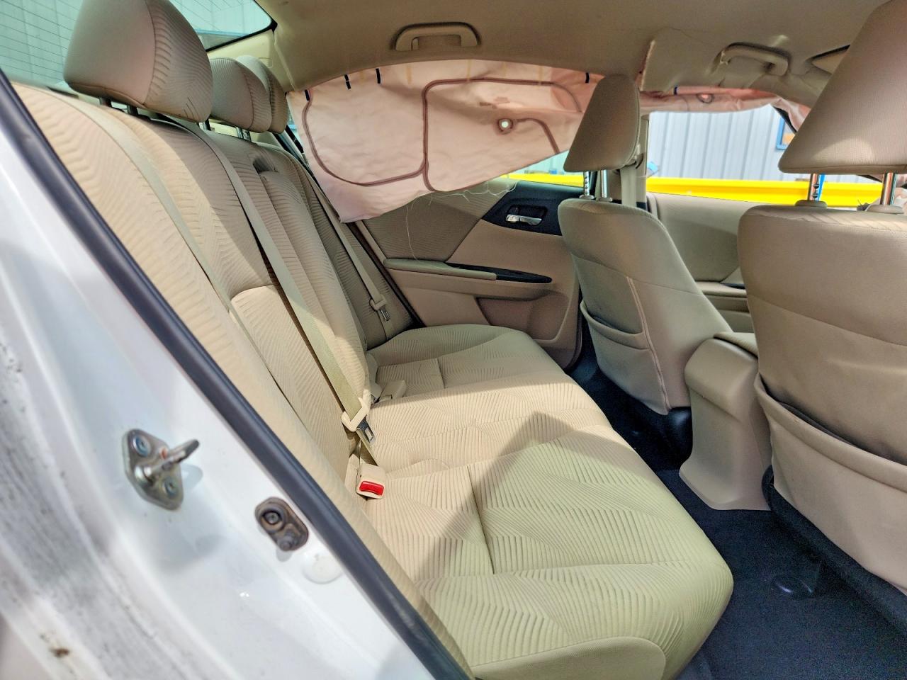 2015 Honda Accord Lx White vin: 1HGCR2F33FA057104
