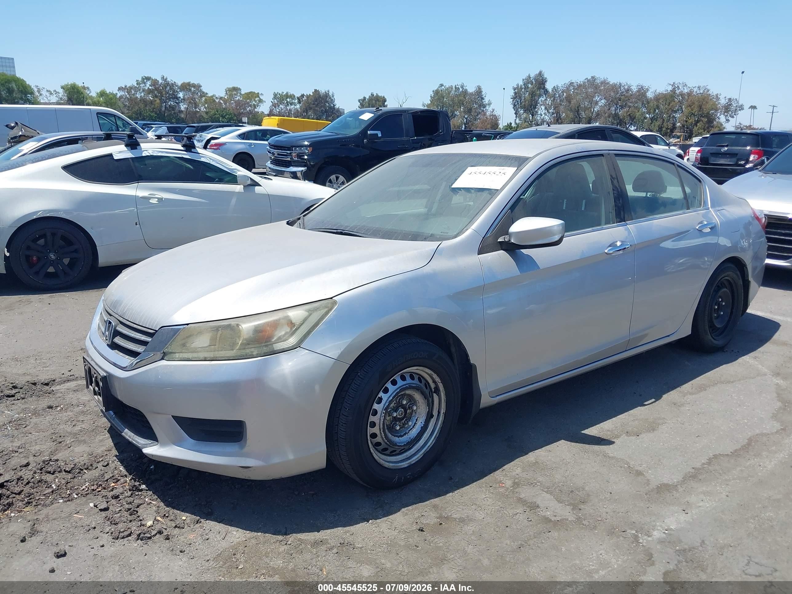 2015 Honda Accord Lx Silver vin: 1HGCR2F33FA155131