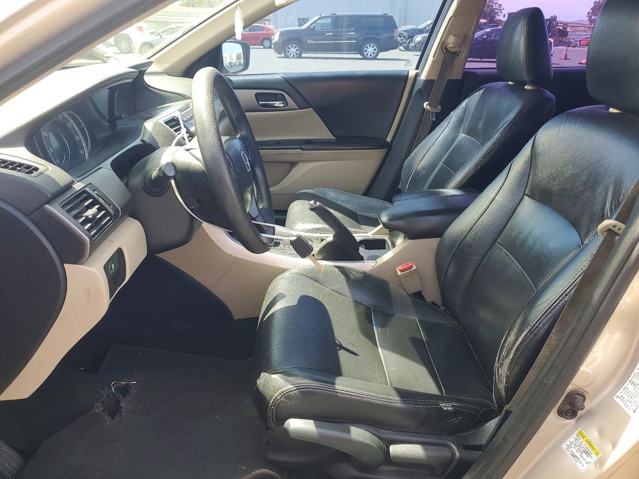 2015 Honda Accord Lx Beige vin: 1HGCR2F33FA174360