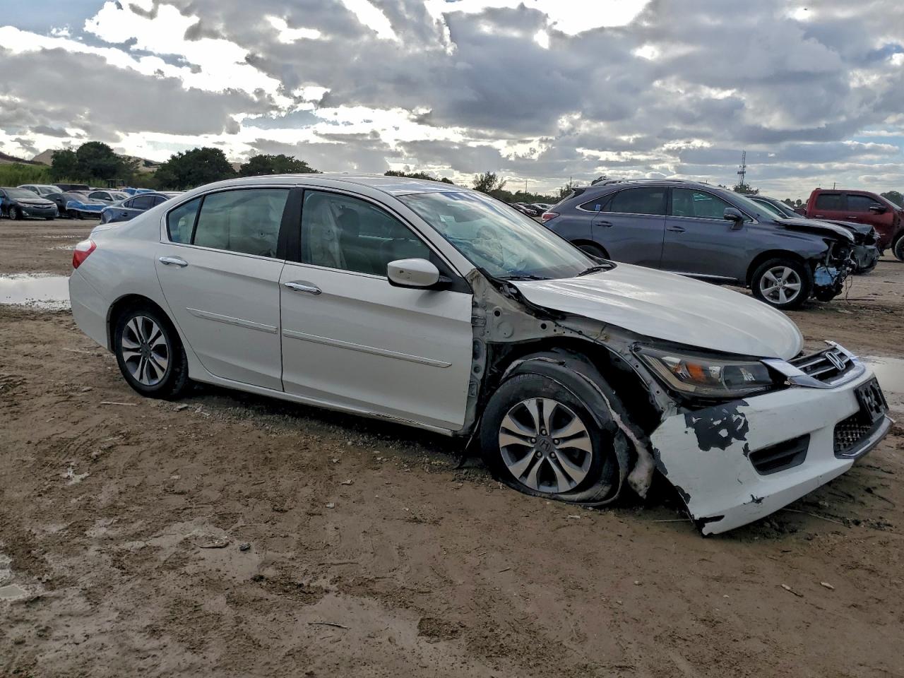 2015 Honda Accord Lx White vin: 1HGCR2F33FA217224