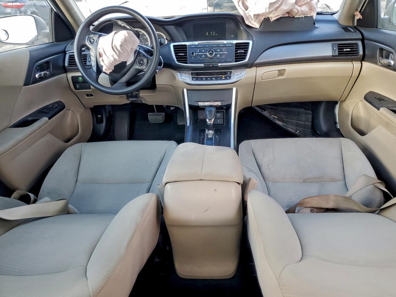 2015 Honda Accord Lx White vin: 1HGCR2F33FA217224