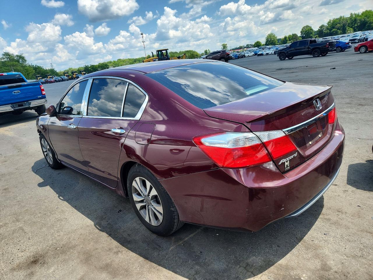 2015 Honda Accord Lx Red vin: 1HGCR2F33FA229504