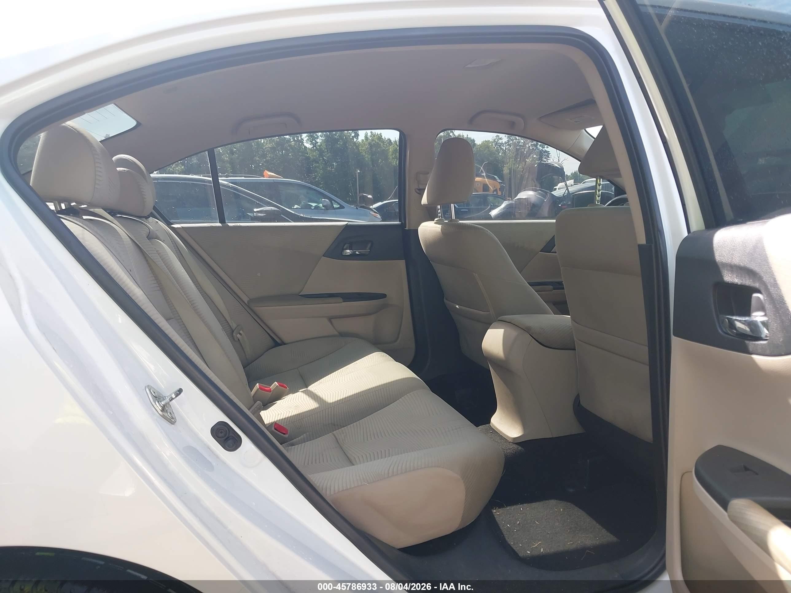 2015 Honda Accord Lx White vin: 1HGCR2F33FA240938