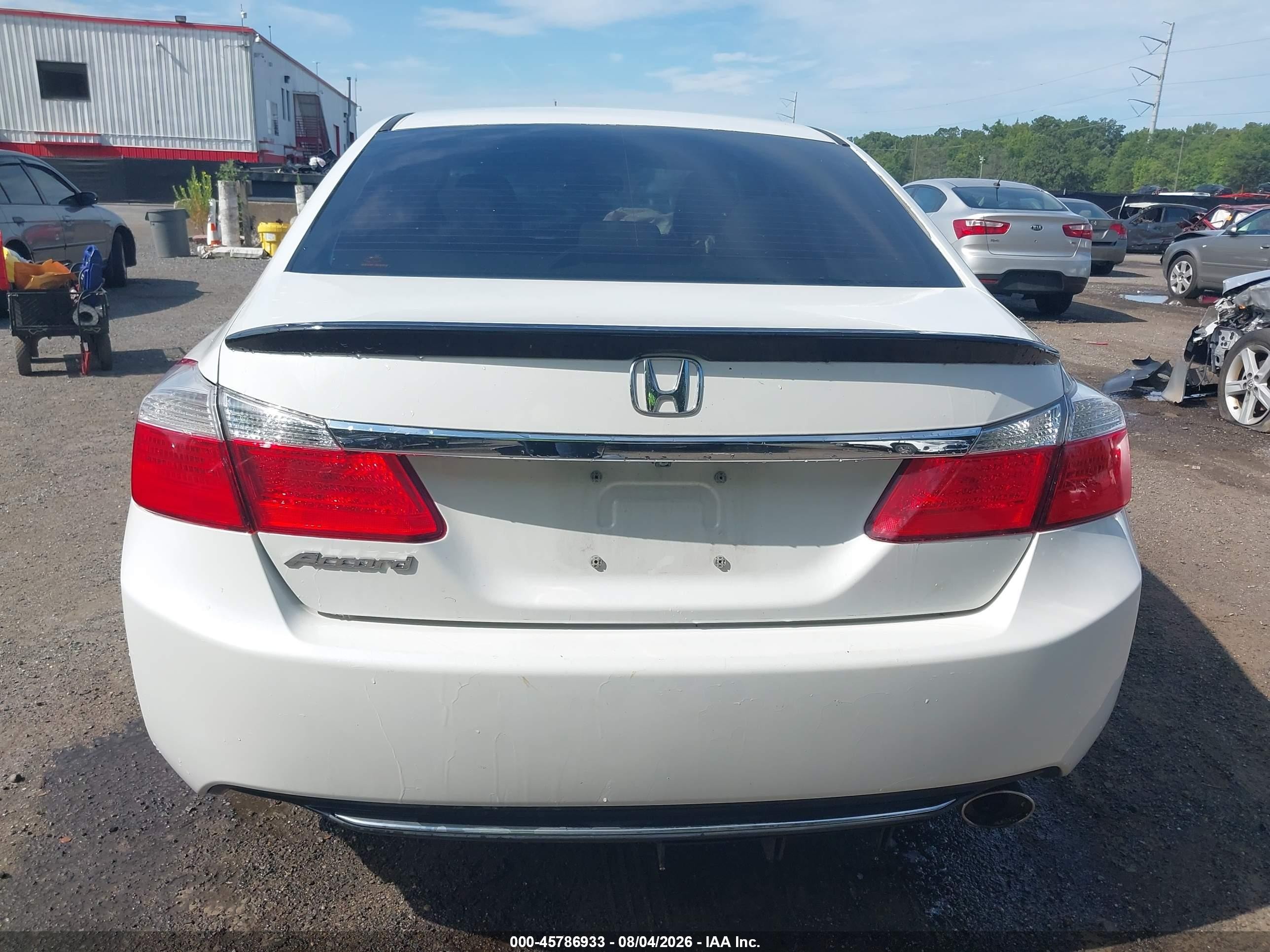 2015 Honda Accord Lx White vin: 1HGCR2F33FA240938
