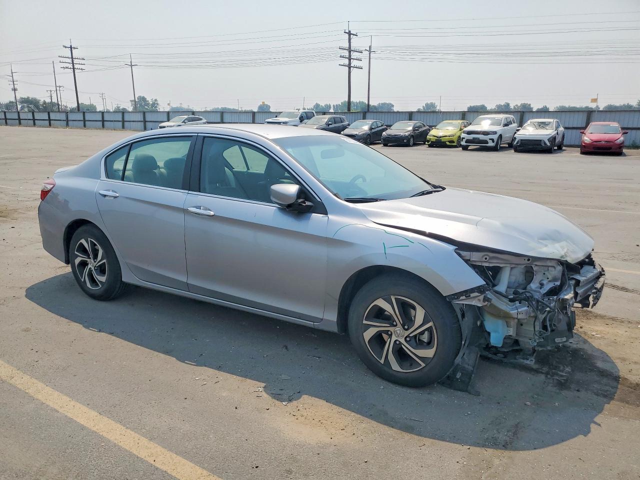 2016 Honda Accord Silver vin: 1HGCR2F33GA059419