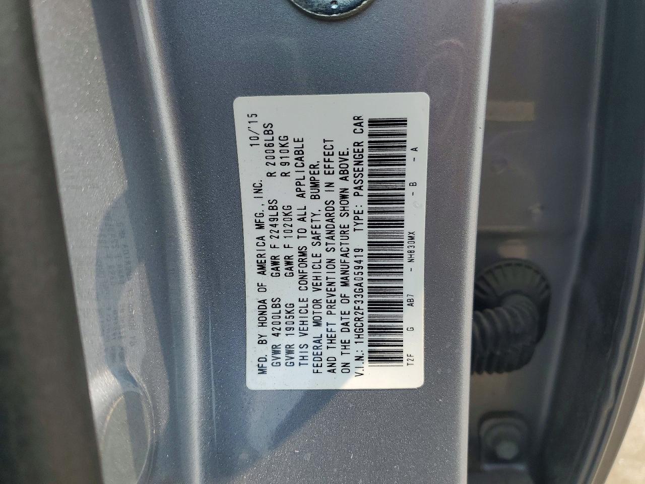 2016 Honda Accord Silver vin: 1HGCR2F33GA059419