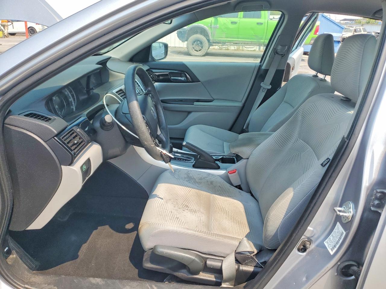 2016 Honda Accord Silver vin: 1HGCR2F33GA059419