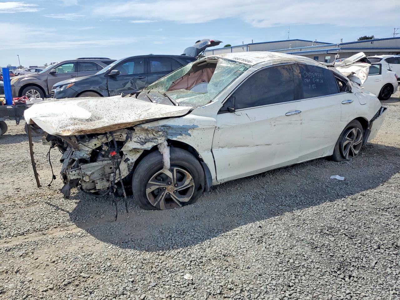 2016 Honda Accord Lx White vin: 1HGCR2F33GA172657