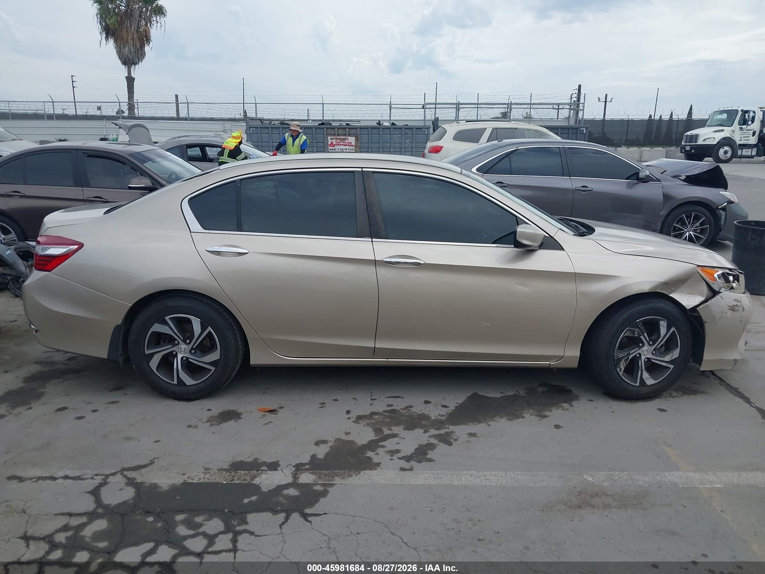 2017 Honda Accord Lx Золотой vin: 1HGCR2F33HA152278