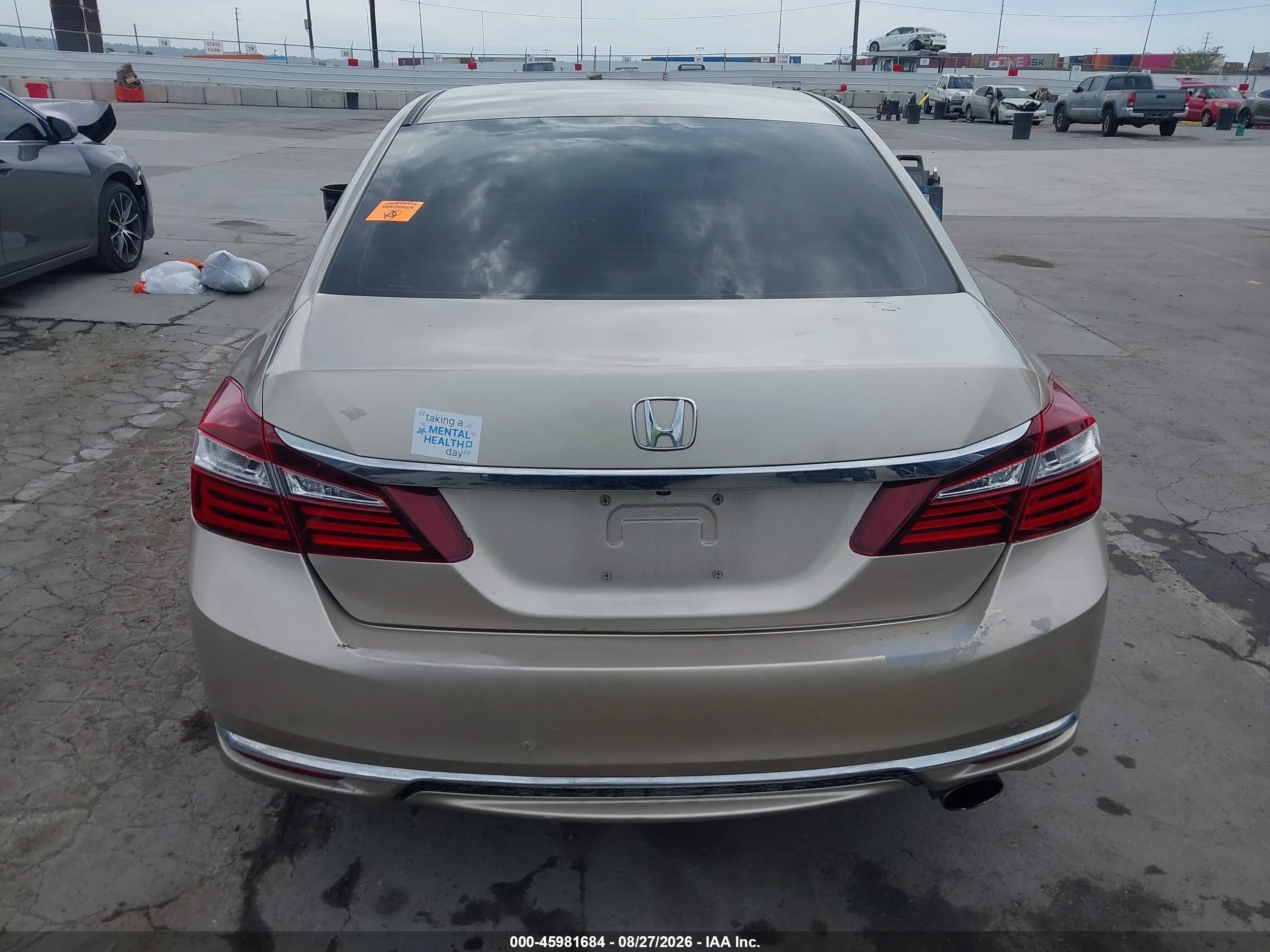 2017 Honda Accord Lx Золотой vin: 1HGCR2F33HA152278