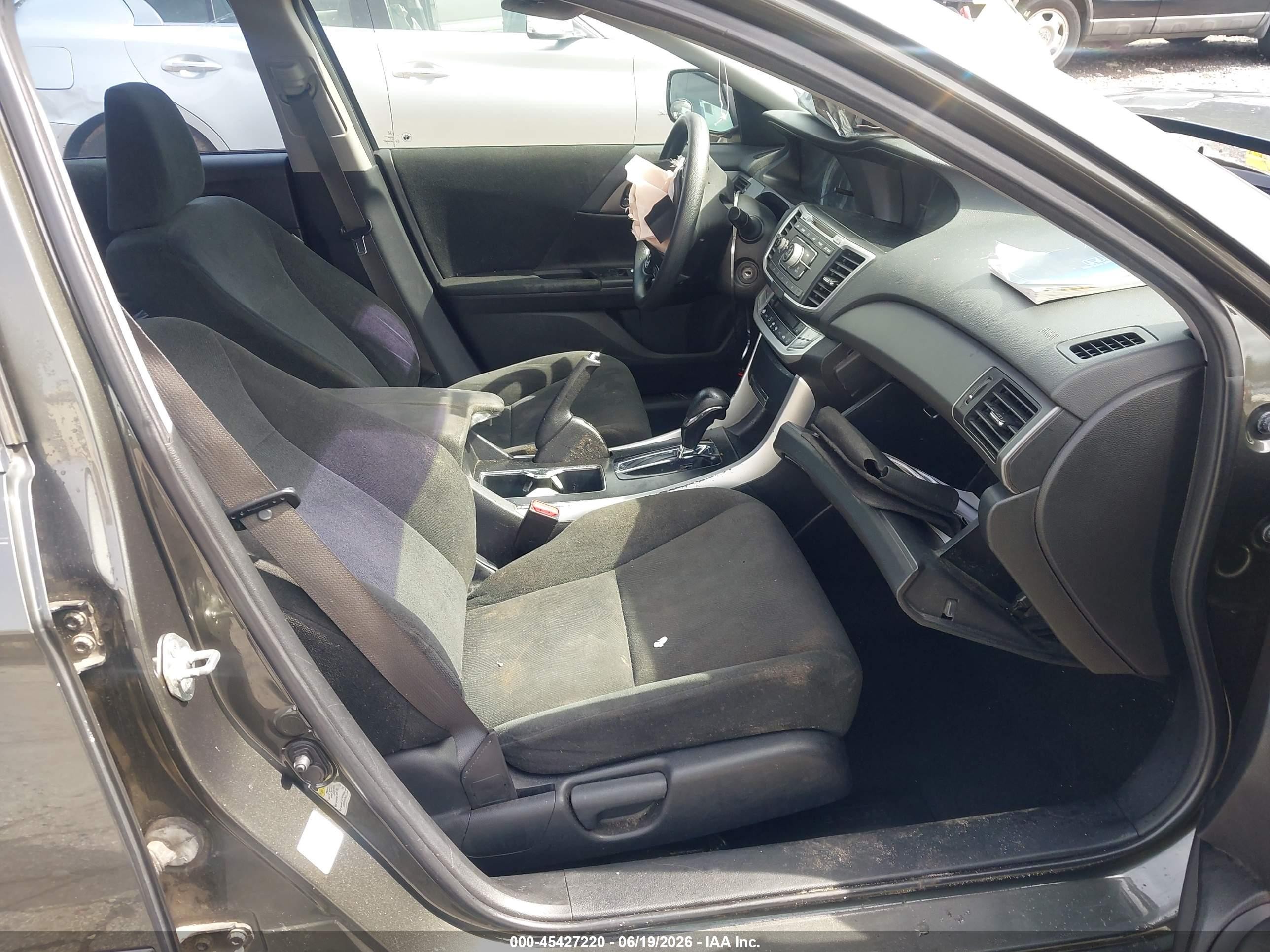 2013 Honda Accord Lx Gray vin: 1HGCR2F34DA024058