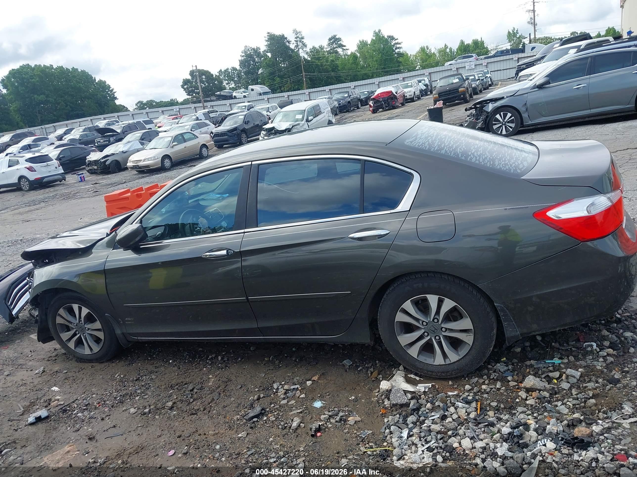 2013 Honda Accord Lx Gray vin: 1HGCR2F34DA024058