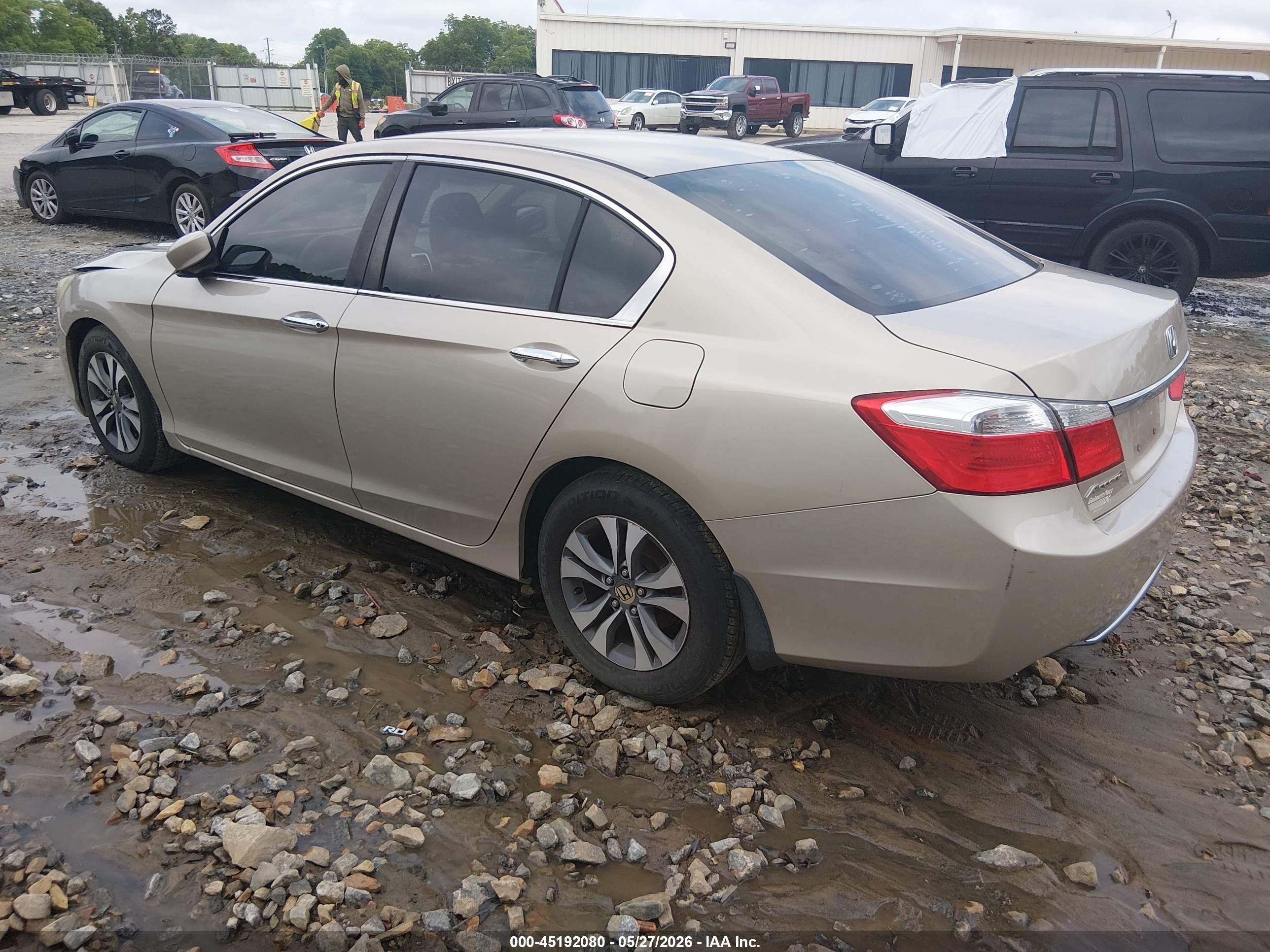 2013 Honda Accord Lx Champagne vin: 1HGCR2F34DA075396