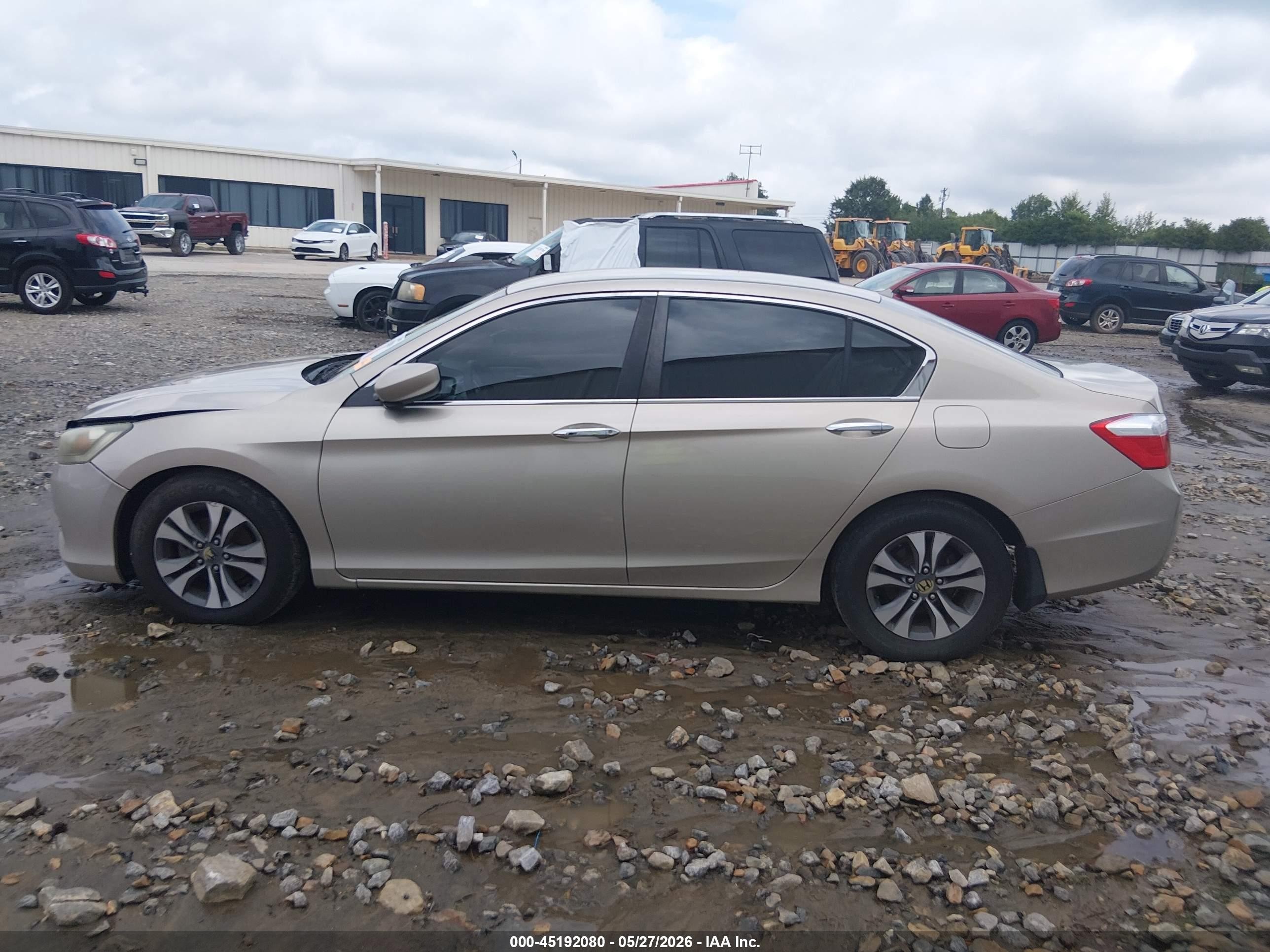 2013 Honda Accord Lx Champagne vin: 1HGCR2F34DA075396