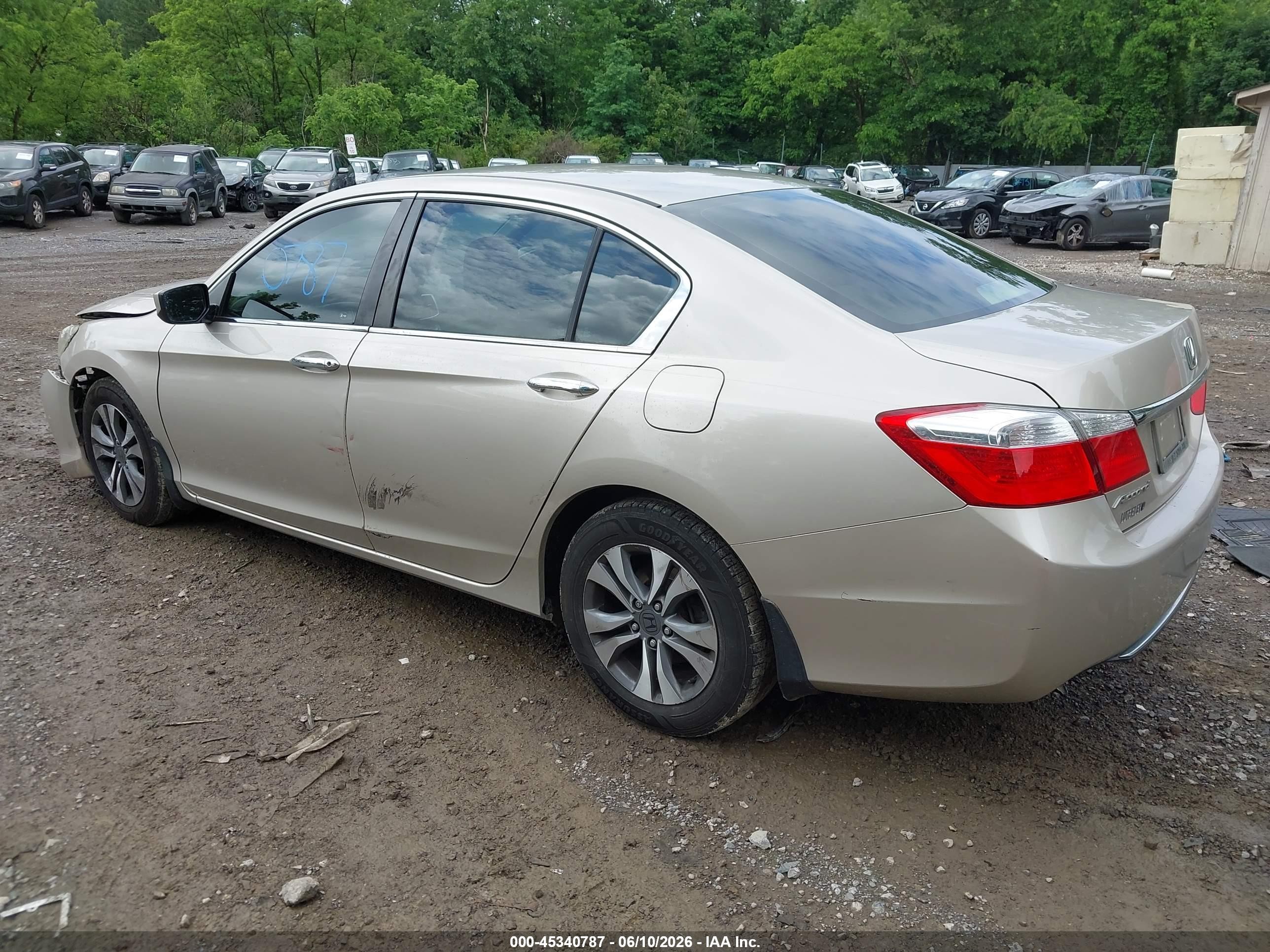 2013 Honda Accord Lx Gold vin: 1HGCR2F34DA089010