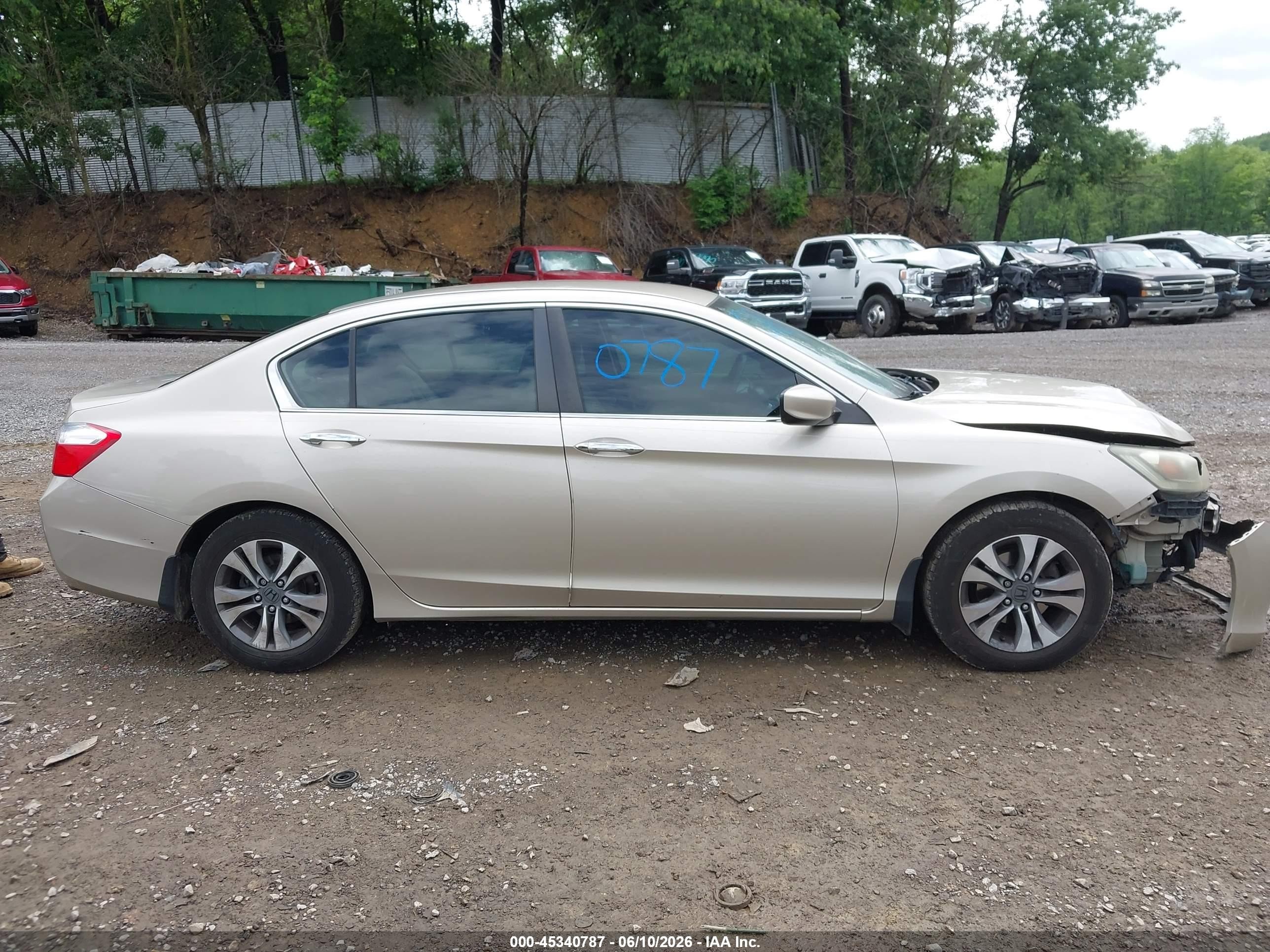 2013 Honda Accord Lx Gold vin: 1HGCR2F34DA089010