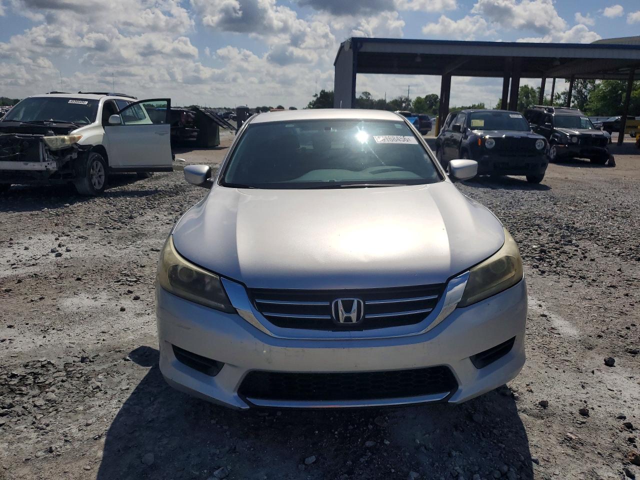 2013 Honda Accord Lx Silver vin: 1HGCR2F34DA103780