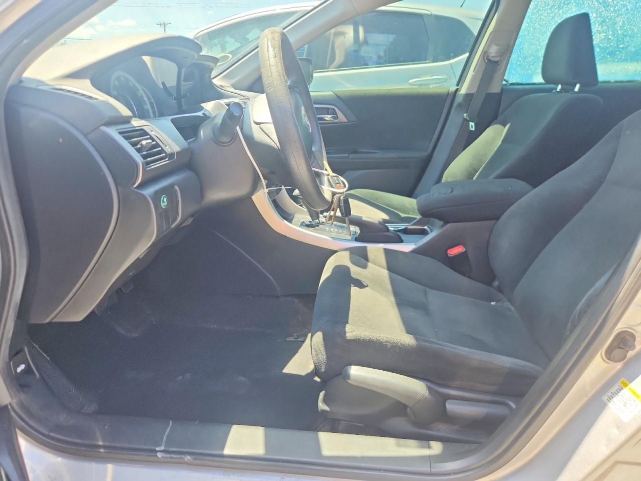 2013 Honda Accord Lx Silver vin: 1HGCR2F34DA103780