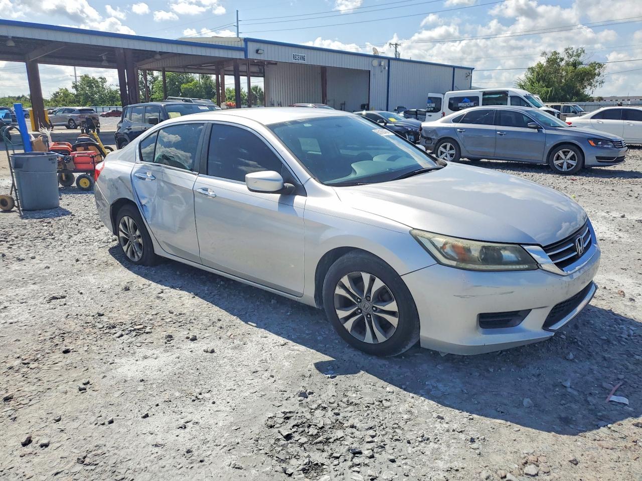 2013 Honda Accord Lx Silver vin: 1HGCR2F34DA103780