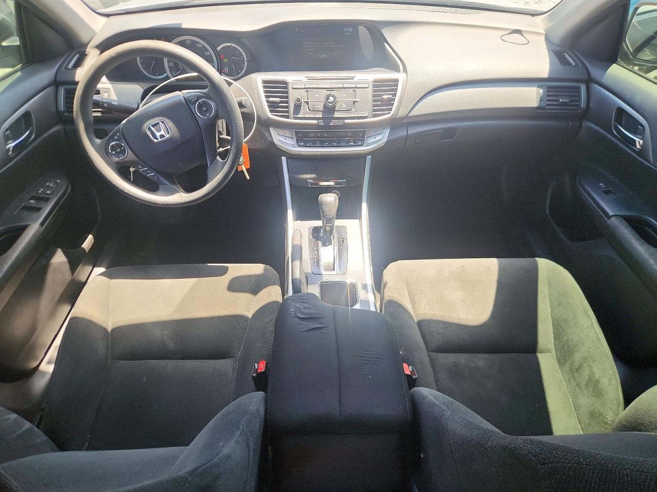 2013 Honda Accord Lx Silver vin: 1HGCR2F34DA103780