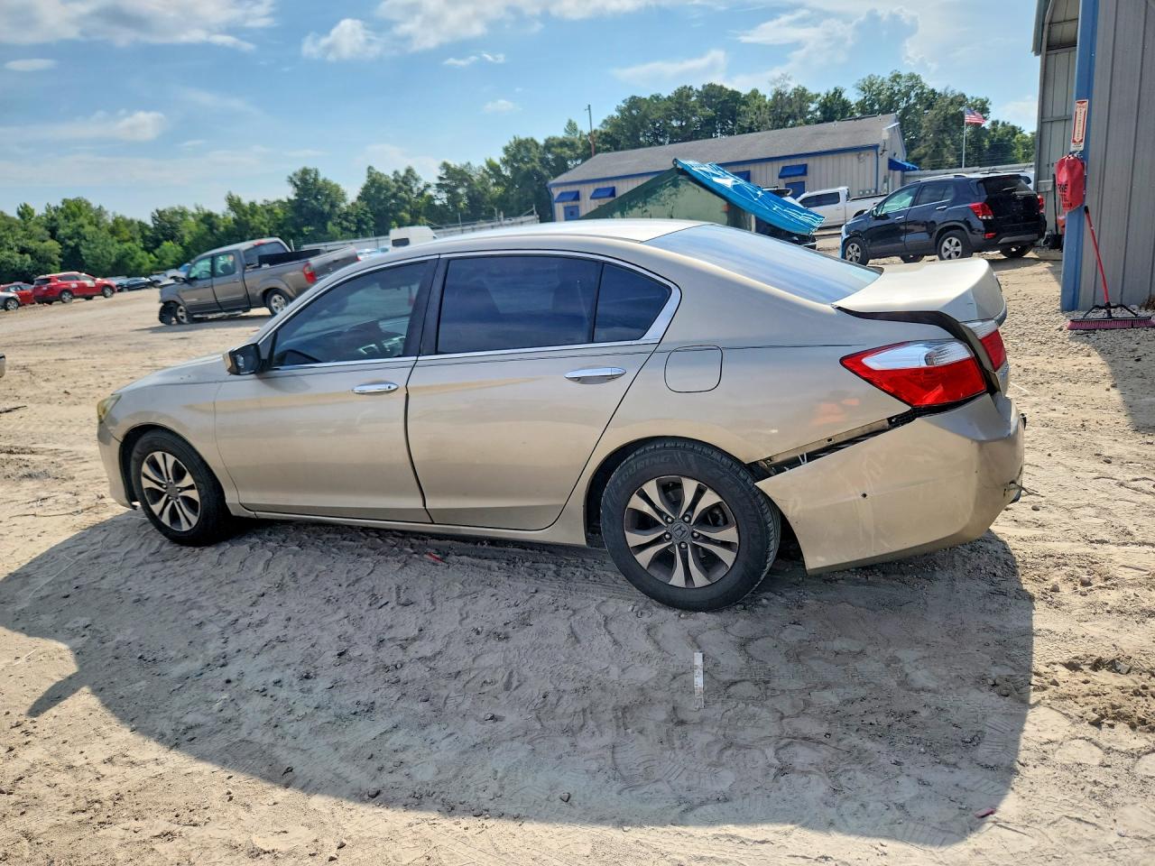 2013 Honda Accord Lx Tan vin: 1HGCR2F34DA104766