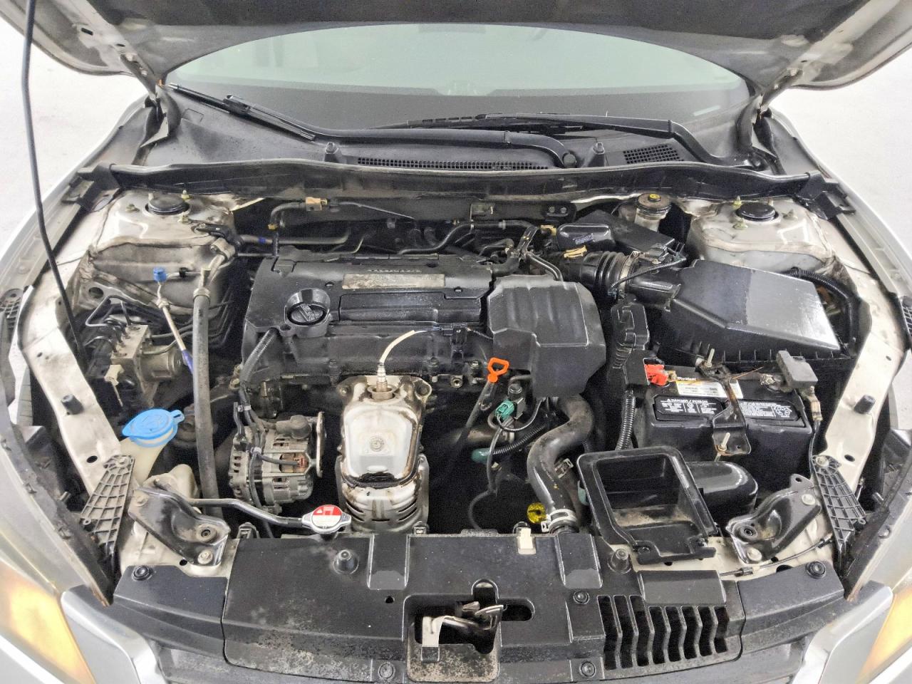 2013 Honda Accord Lx Silver vin: 1HGCR2F34DA129070