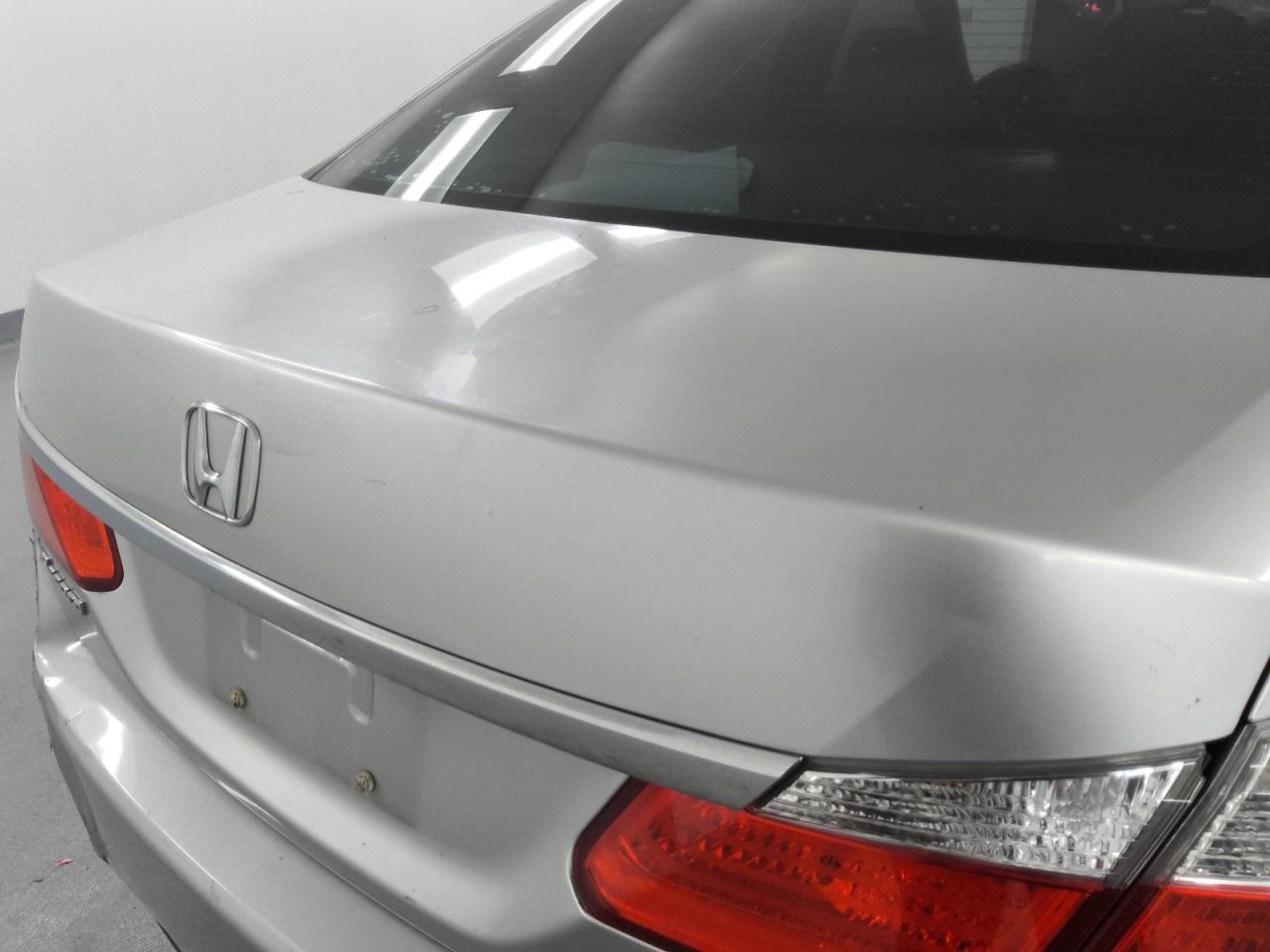 2013 Honda Accord Lx Silver vin: 1HGCR2F34DA129070 Damage: Deck Lid, Dent(S) W/No Paint Dmg, Pdr-1 Dent