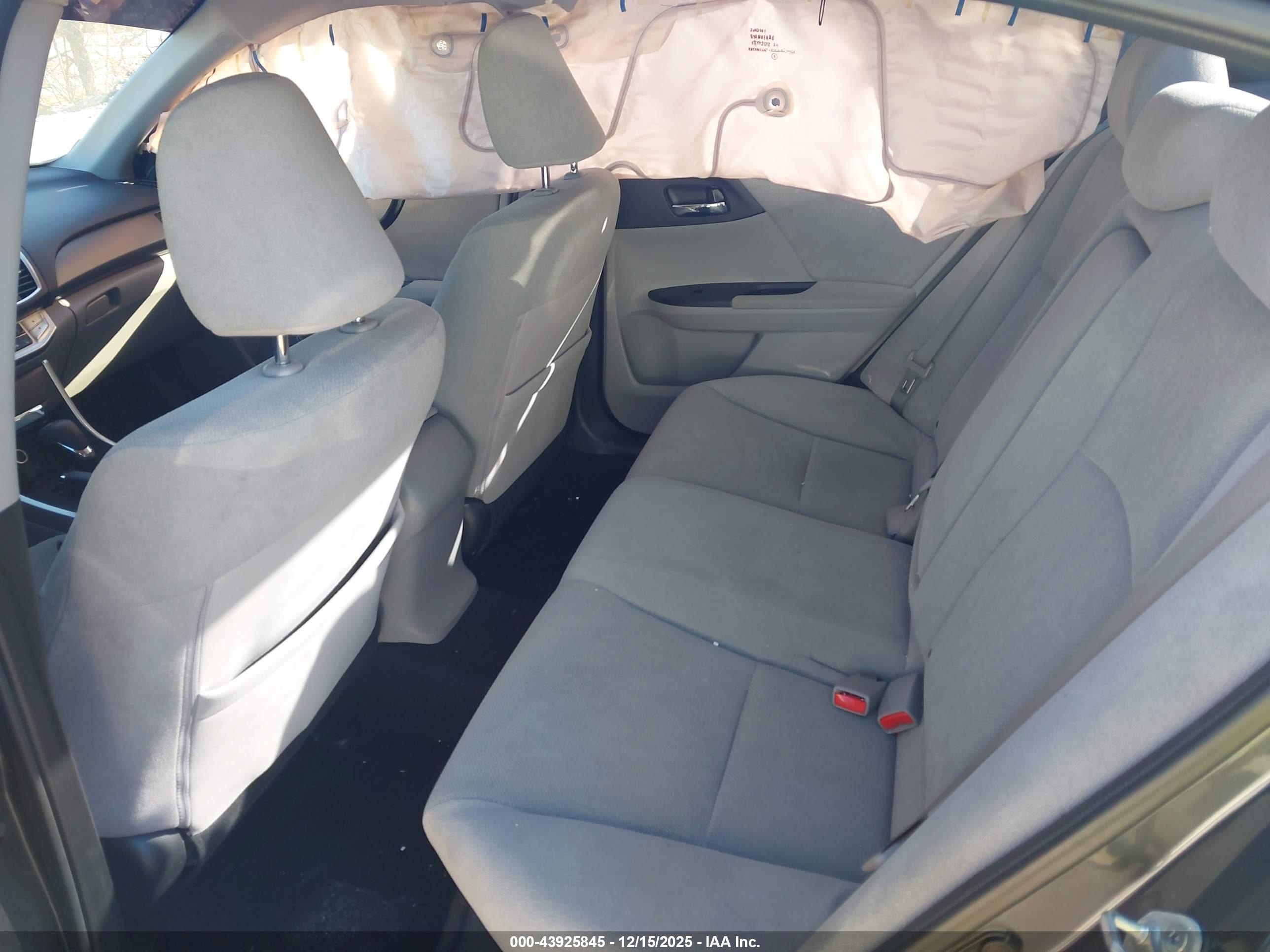 2013 Honda Accord Lx Gray vin: 1HGCR2F34DA129599