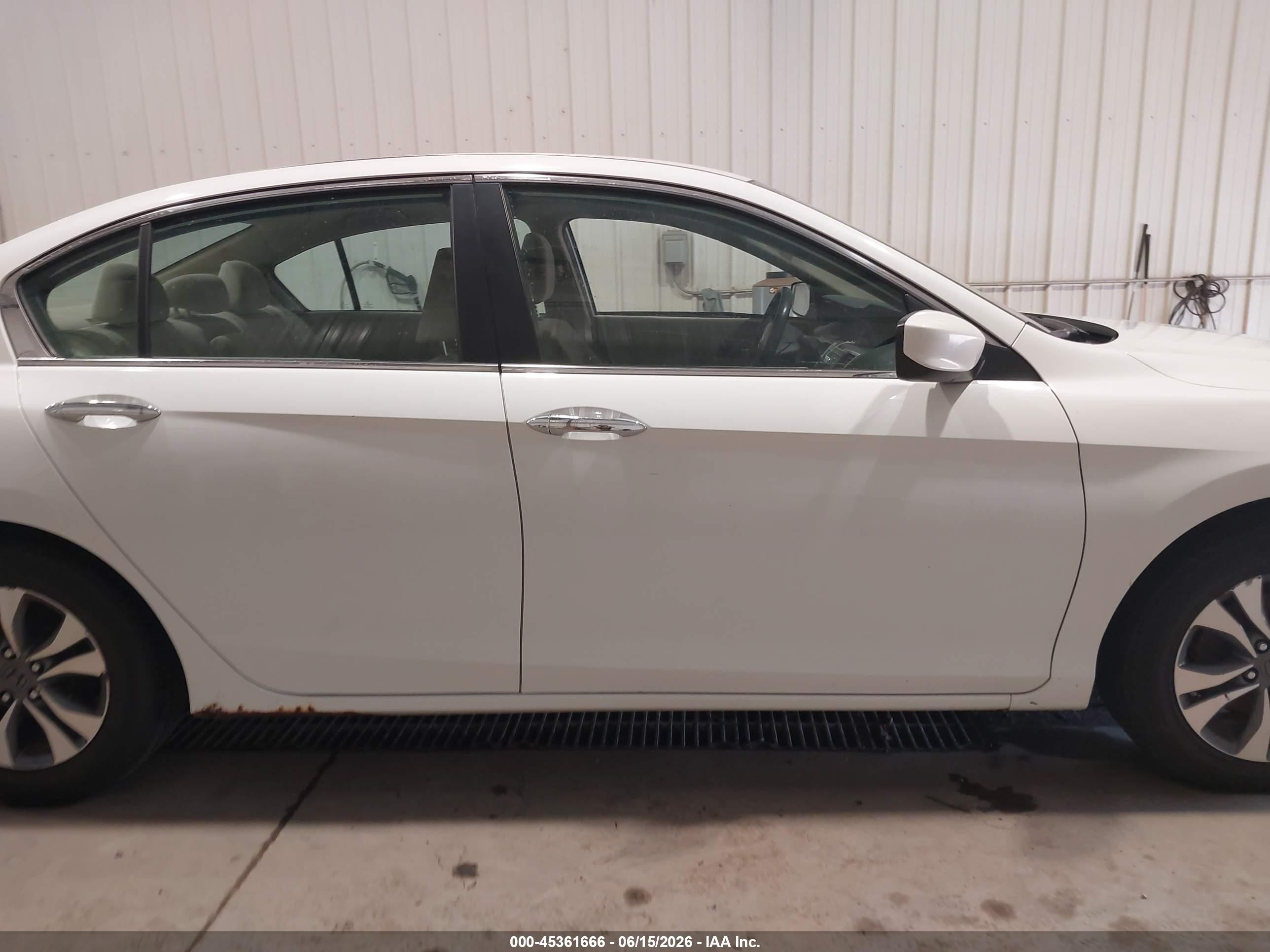 2013 Honda Accord Lx Белый vin: 1HGCR2F34DA163400