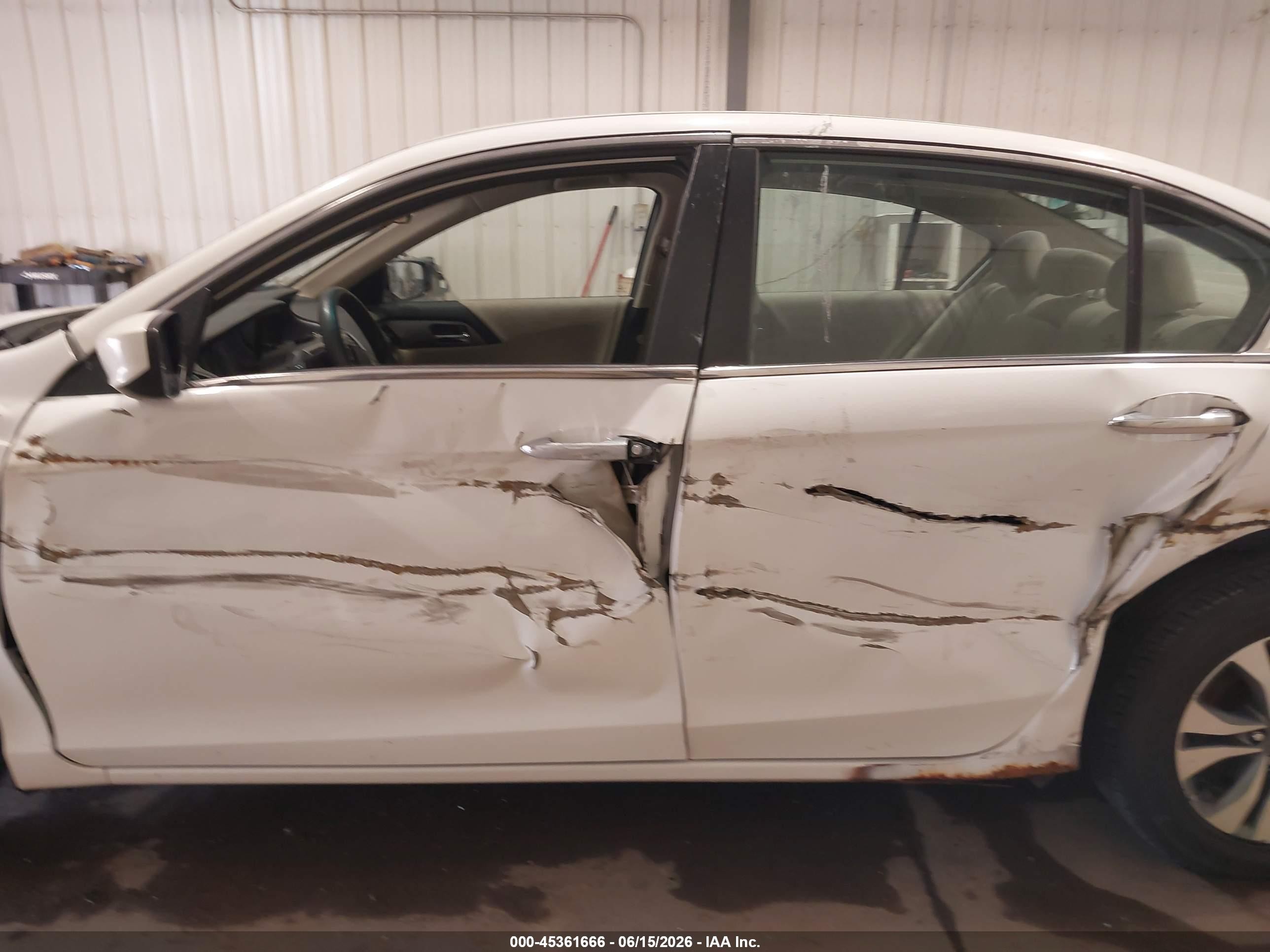2013 Honda Accord Lx Белый vin: 1HGCR2F34DA163400