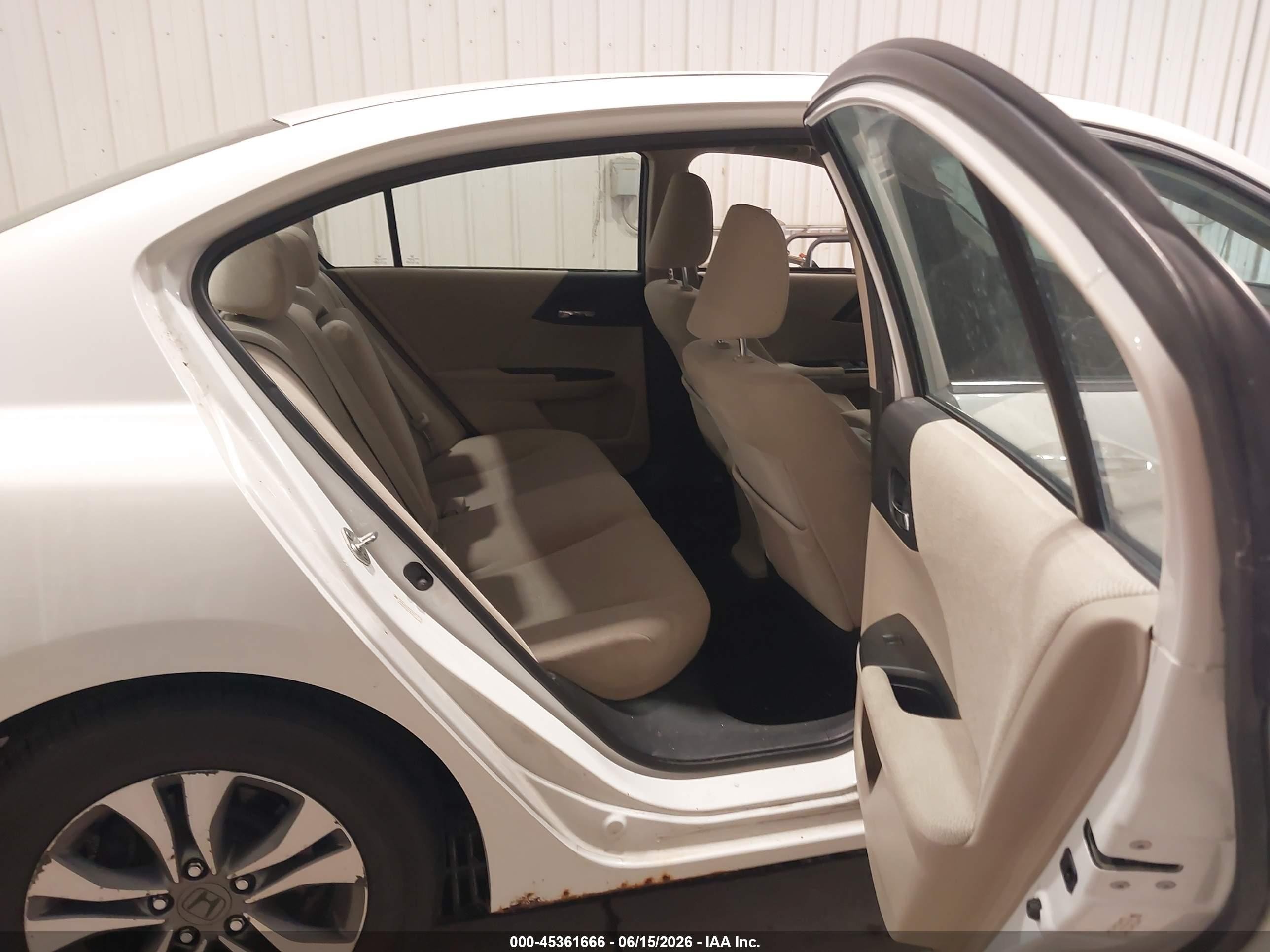 2013 Honda Accord Lx Белый vin: 1HGCR2F34DA163400