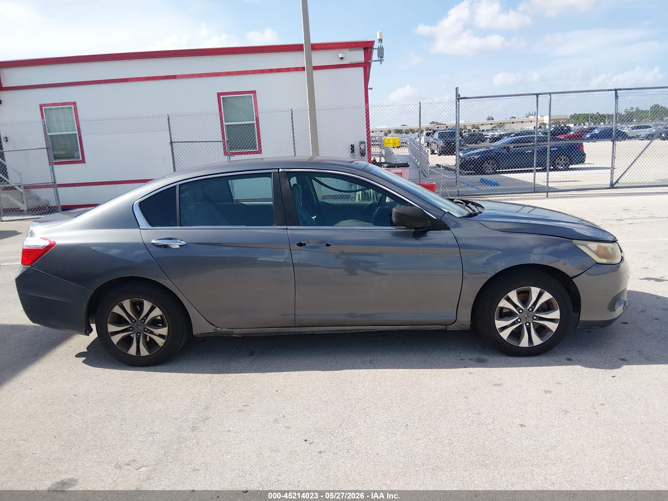 2013 Honda Accord Lx Gray vin: 1HGCR2F34DA188457