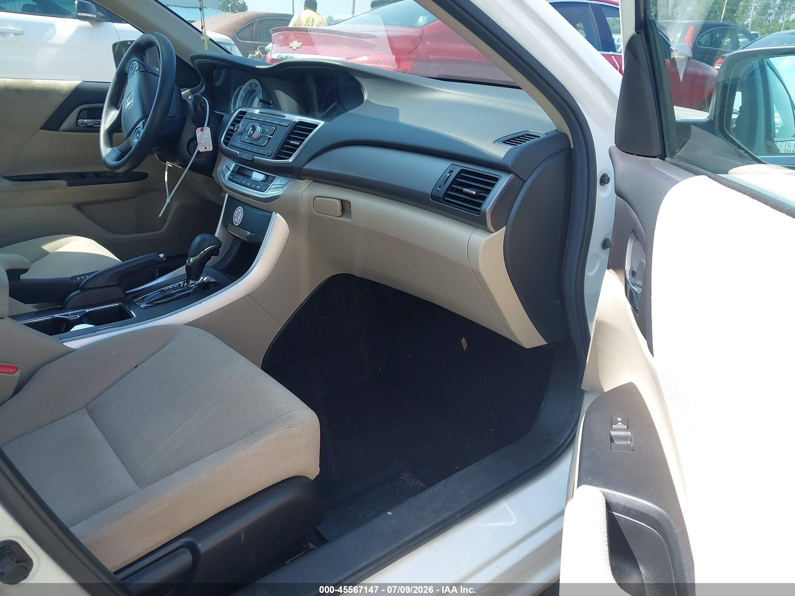 2013 Honda Accord Lx Белый vin: 1HGCR2F34DA221179