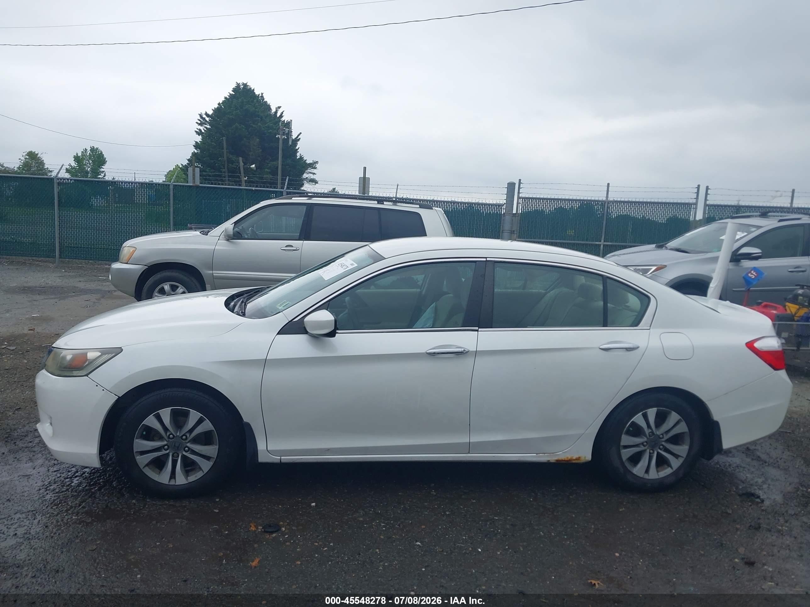 2013 Honda Accord Lx White vin: 1HGCR2F34DA230724