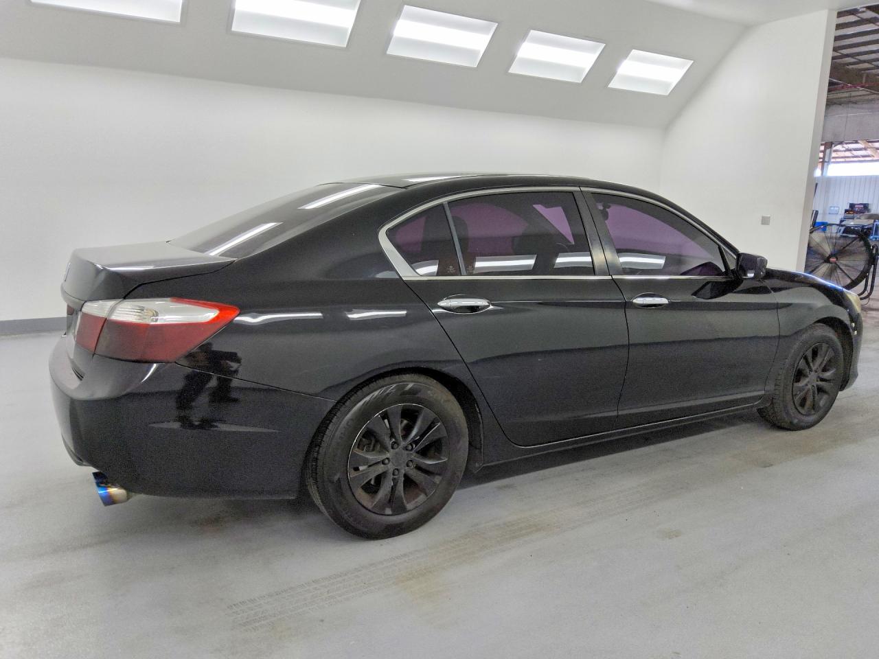 2013 Honda Accord Lx Черный vin: 1HGCR2F34DA243148