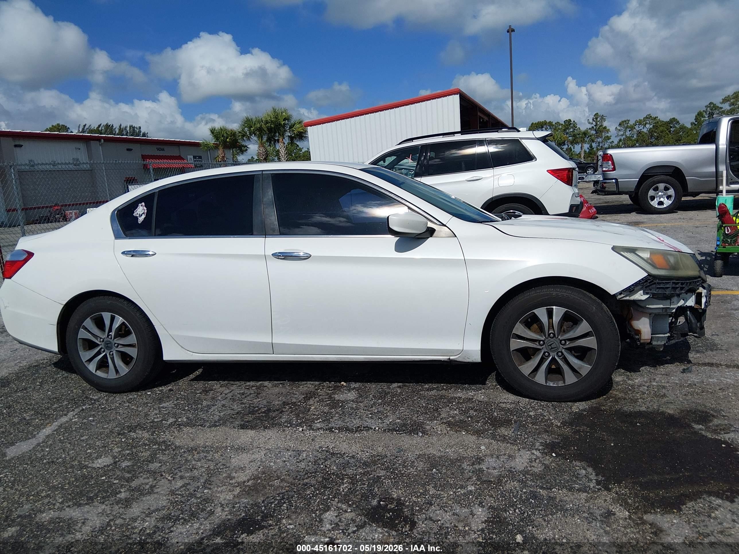 2014 Honda Accord Lx White vin: 1HGCR2F34EA004975