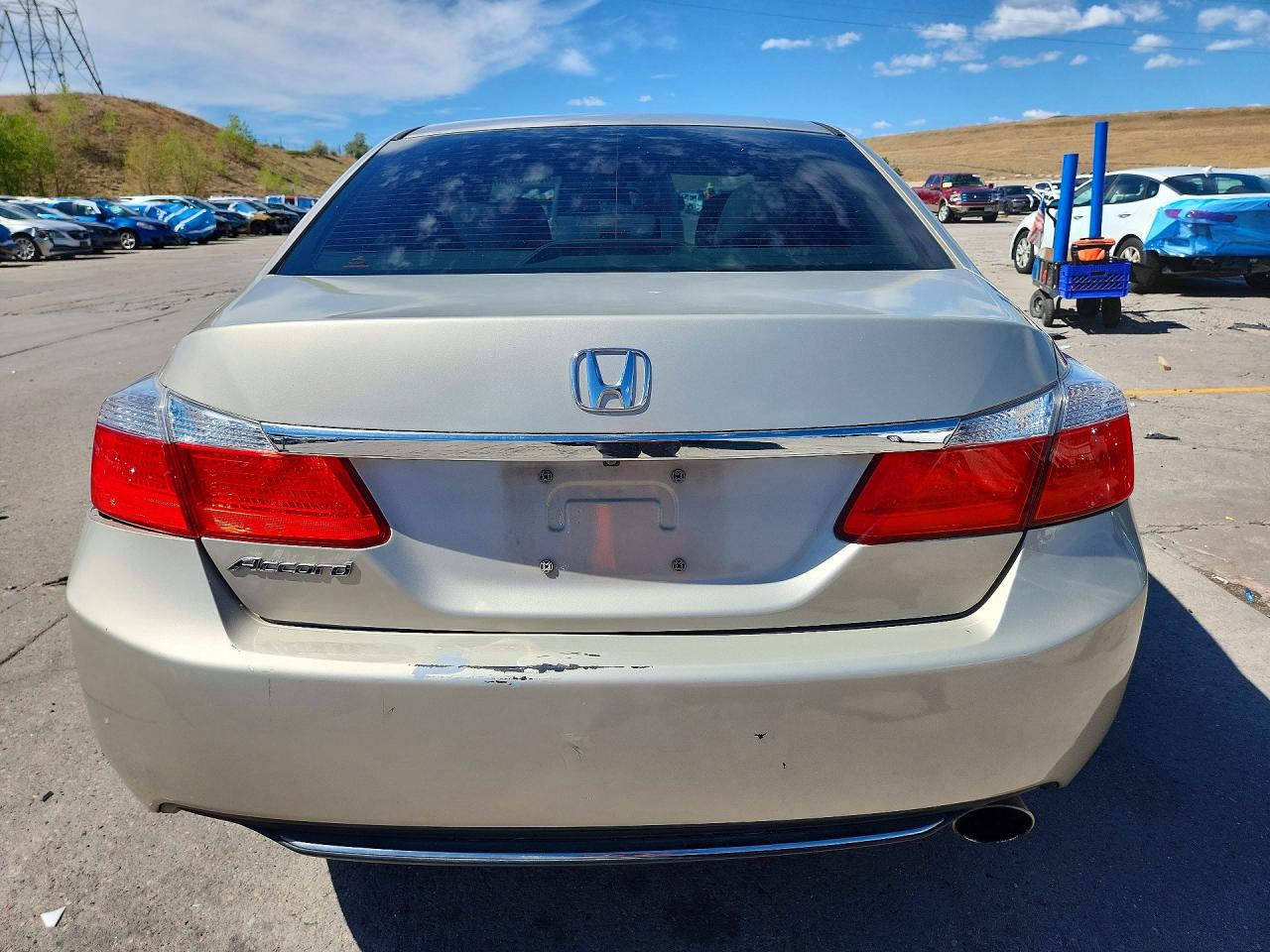 2014 Honda Accord Lx Gold vin: 1HGCR2F34EA027348