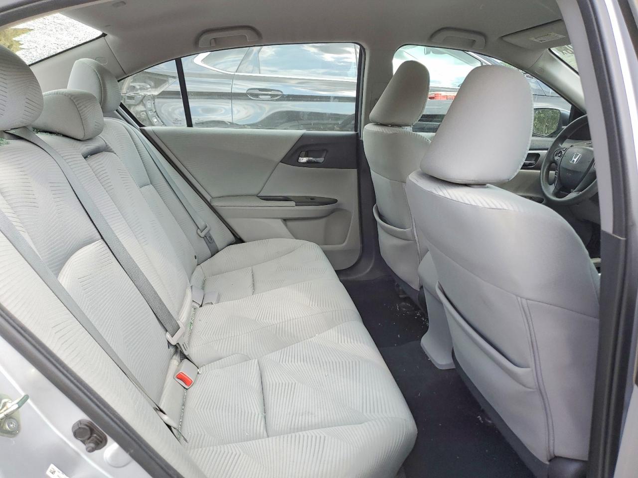 2014 Honda Accord Lx Silver vin: 1HGCR2F34EA056350