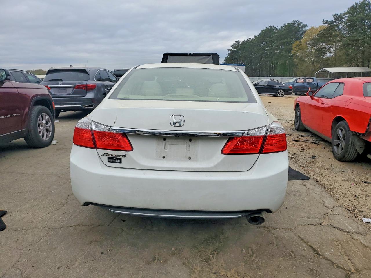 2014 Honda Accord Lx White vin: 1HGCR2F34EA077487