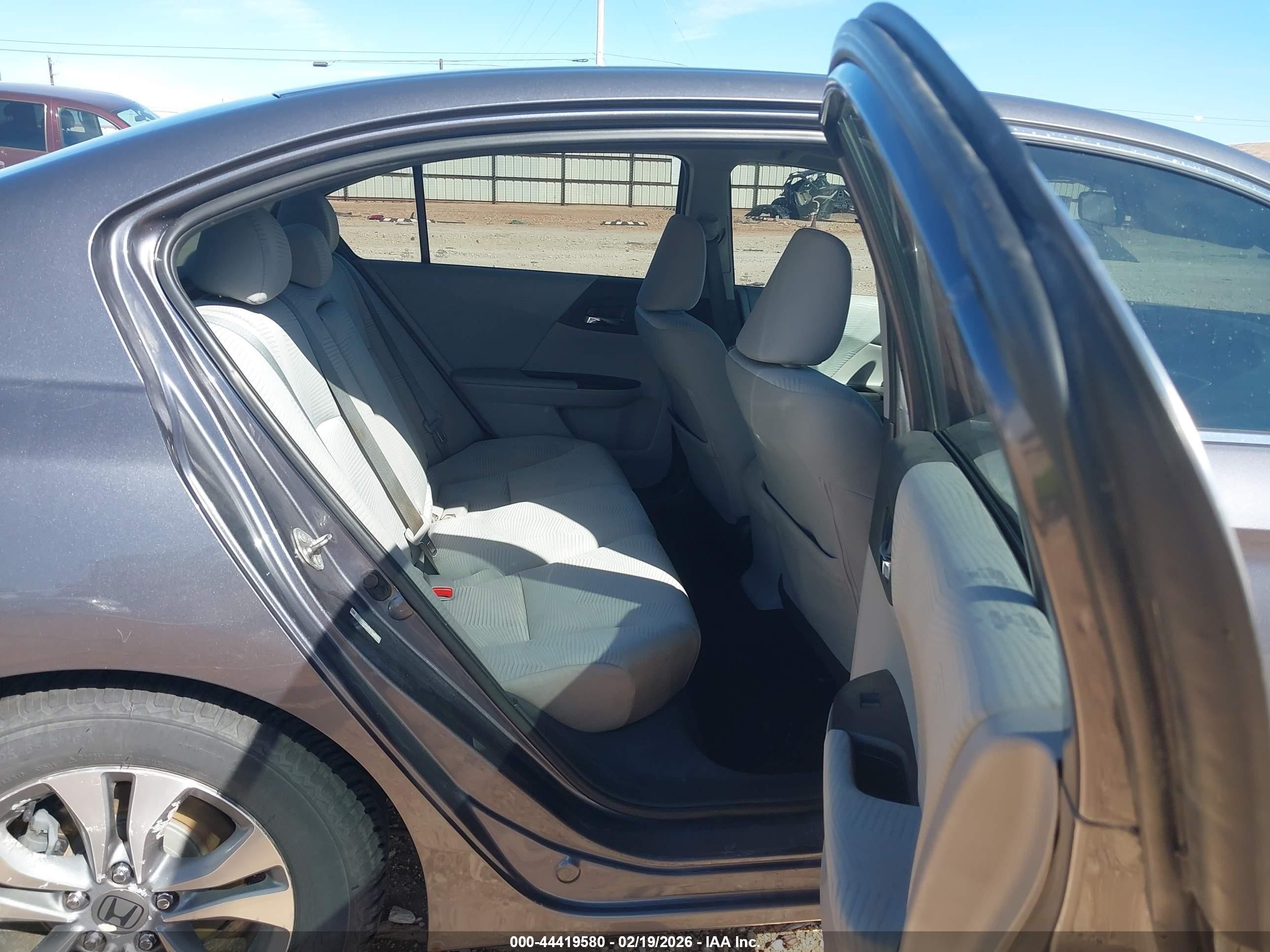 2014 Honda Accord Lx Gray vin: 1HGCR2F34EA193711