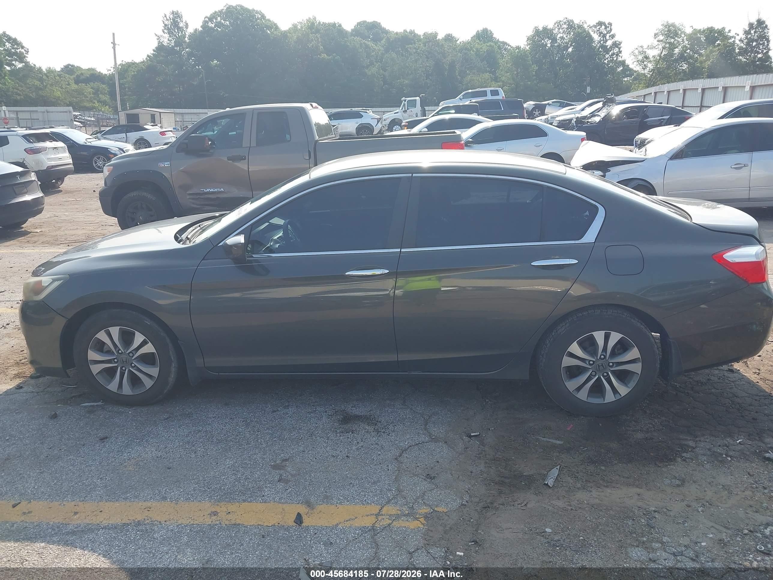 2015 Honda Accord Lx Серый vin: 1HGCR2F34FA024077