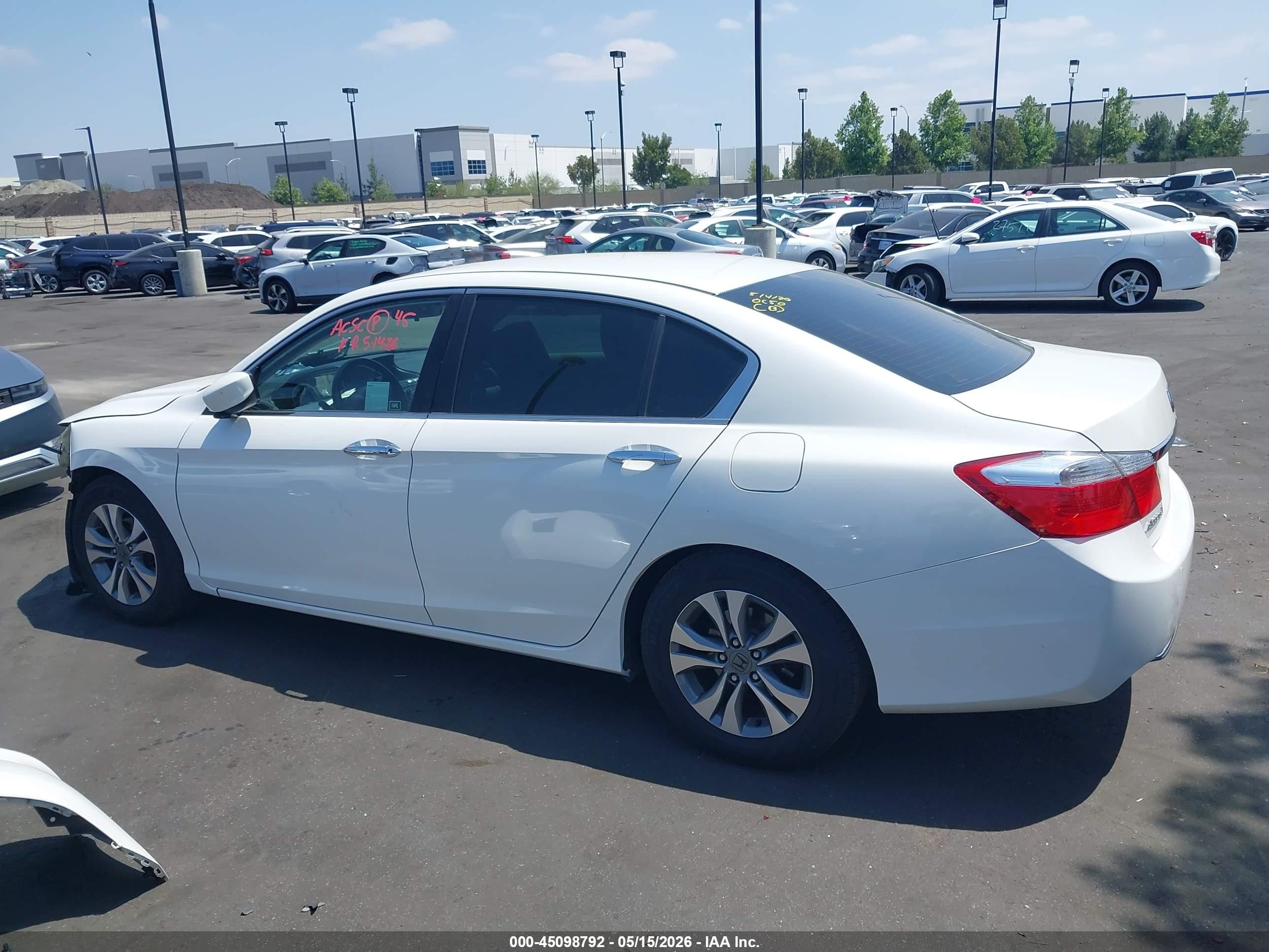 2015 Honda Accord Lx White vin: 1HGCR2F34FA094064