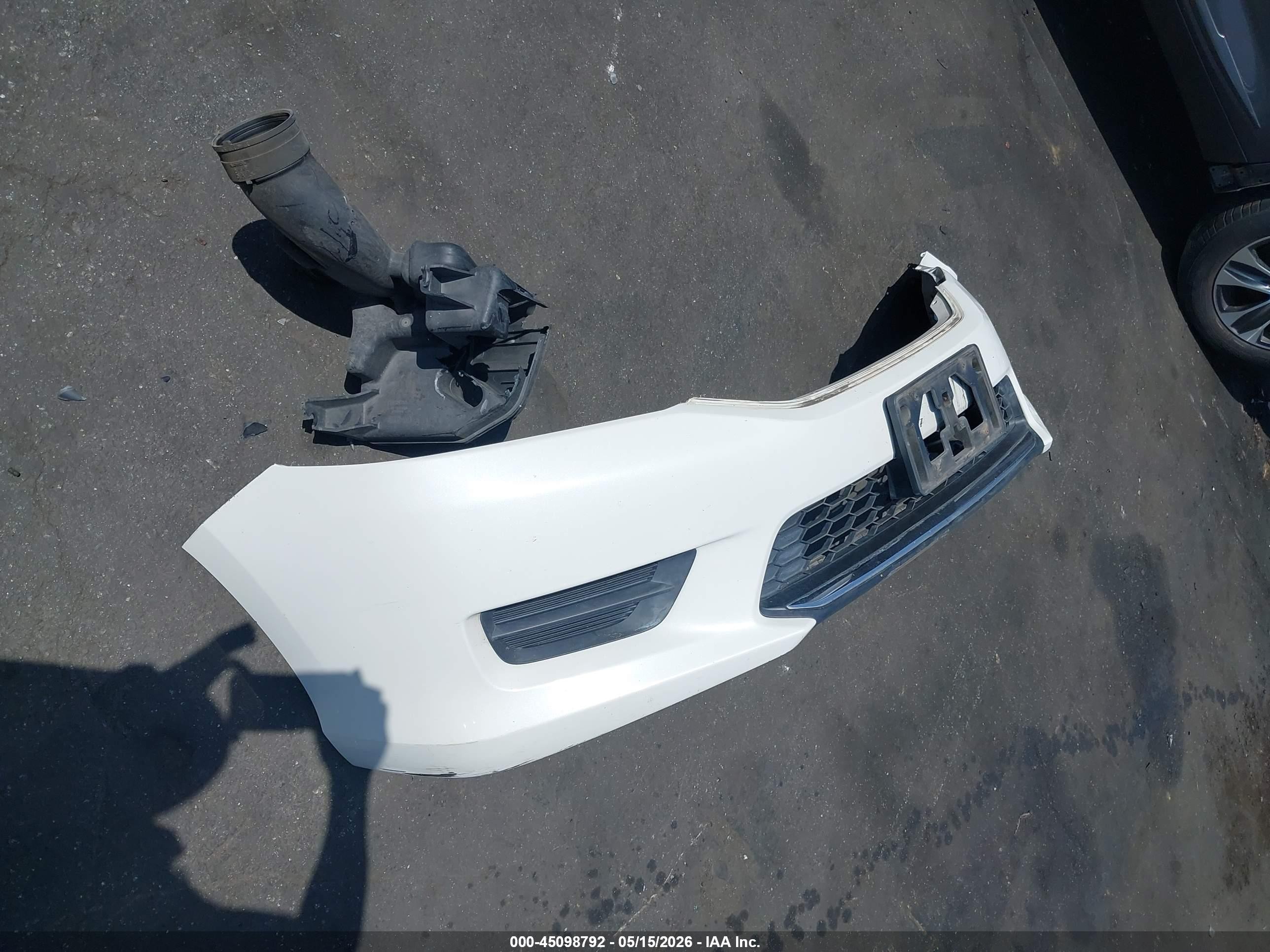 2015 Honda Accord Lx White vin: 1HGCR2F34FA094064
