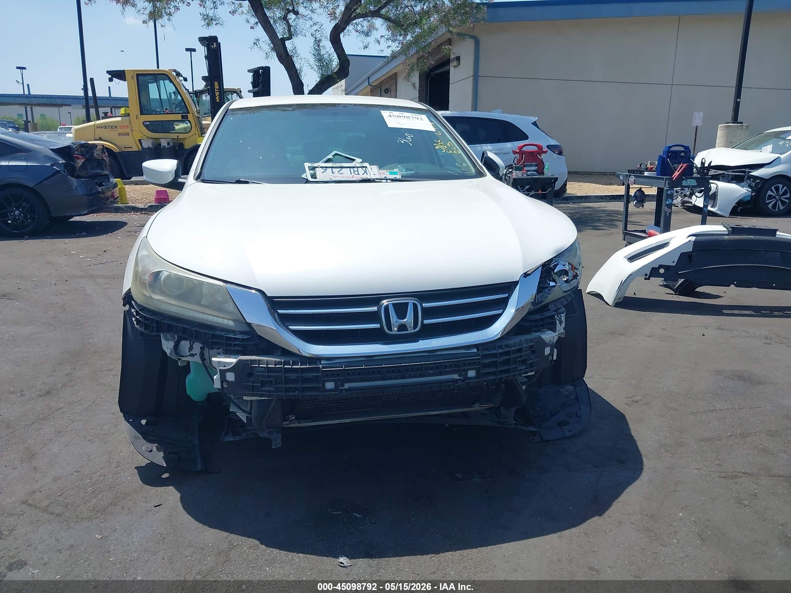 2015 Honda Accord Lx White vin: 1HGCR2F34FA094064