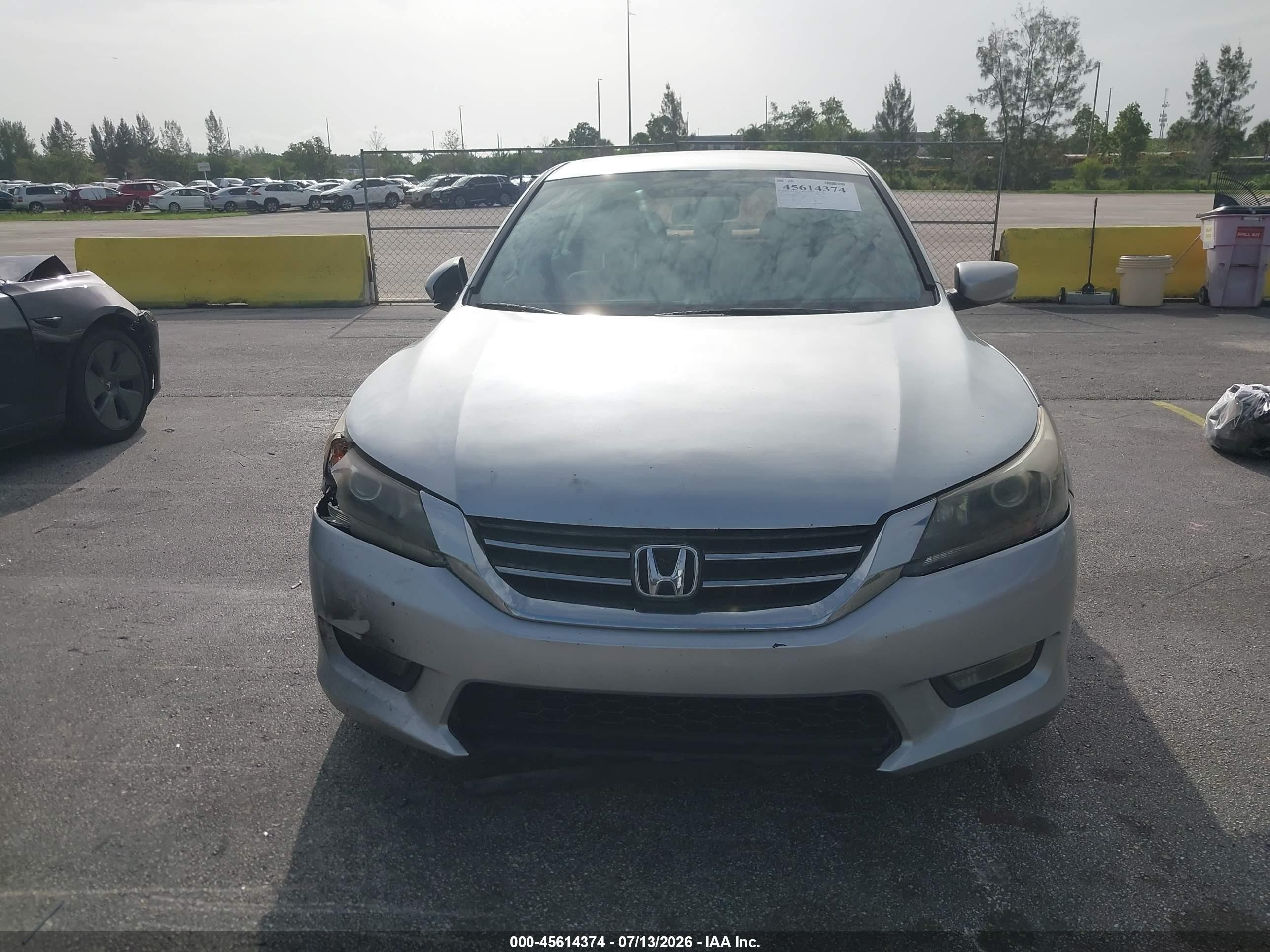 2015 Honda Accord Lx Silver vin: 1HGCR2F34FA115656