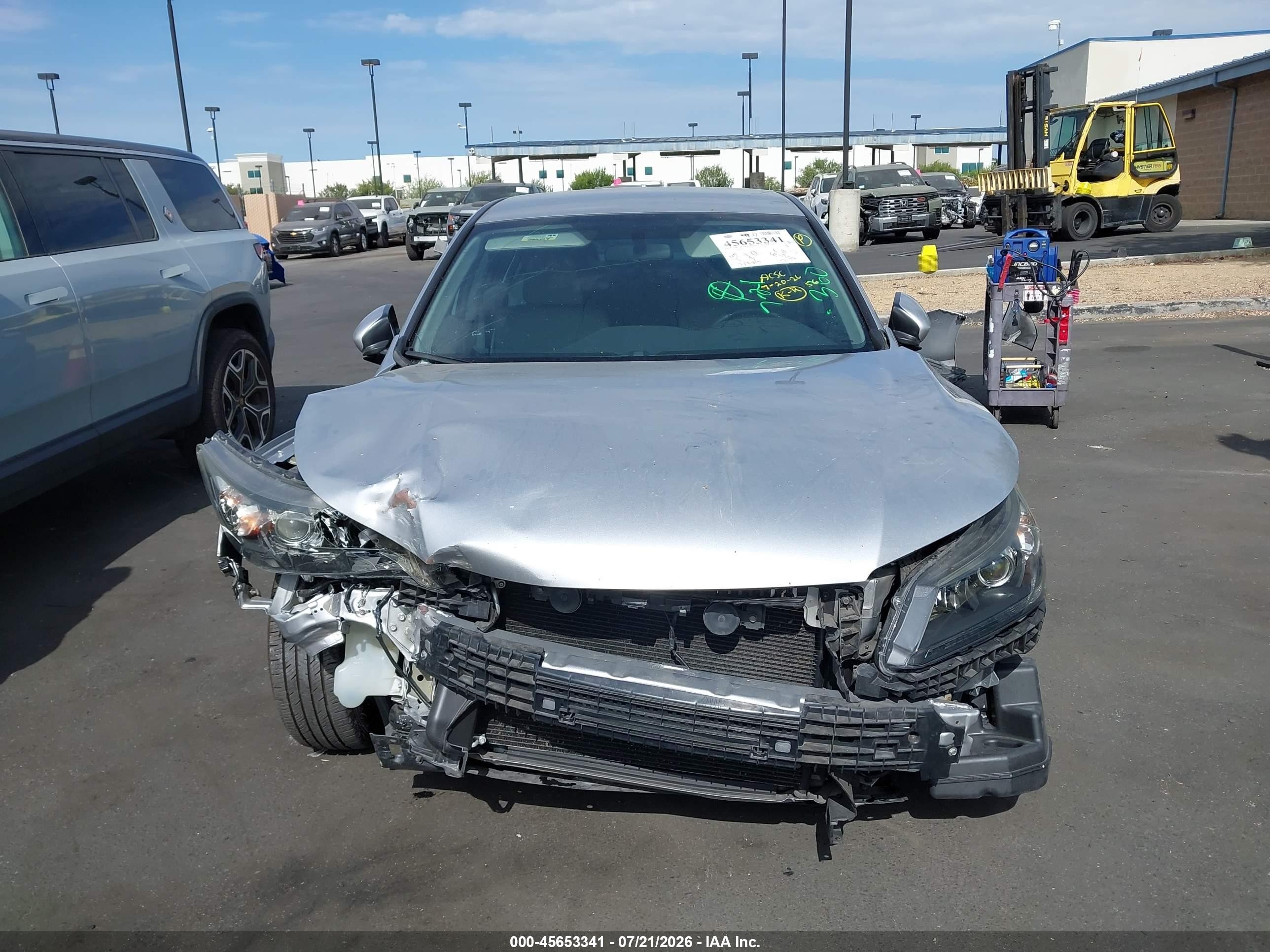 2015 Honda Accord Lx Silver vin: 1HGCR2F34FA119495