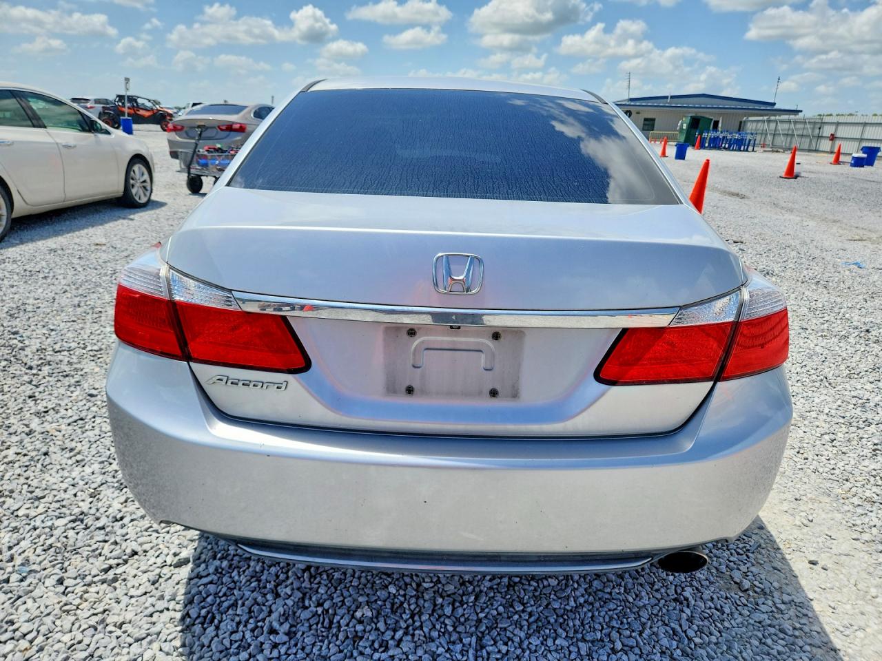 2015 Honda Accord Lx Silver vin: 1HGCR2F34FA154456
