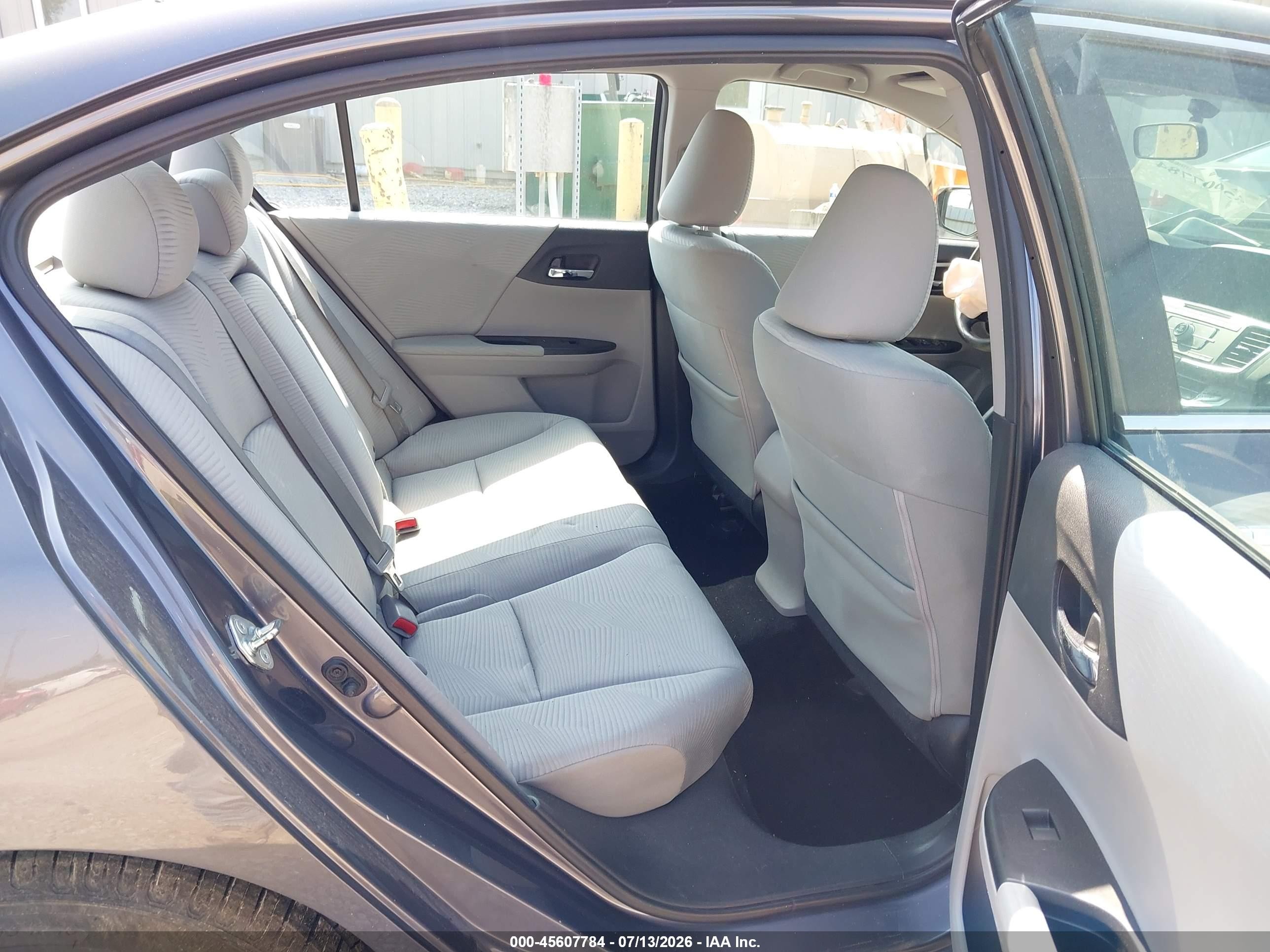 2015 Honda Accord Lx Gray vin: 1HGCR2F34FA165988