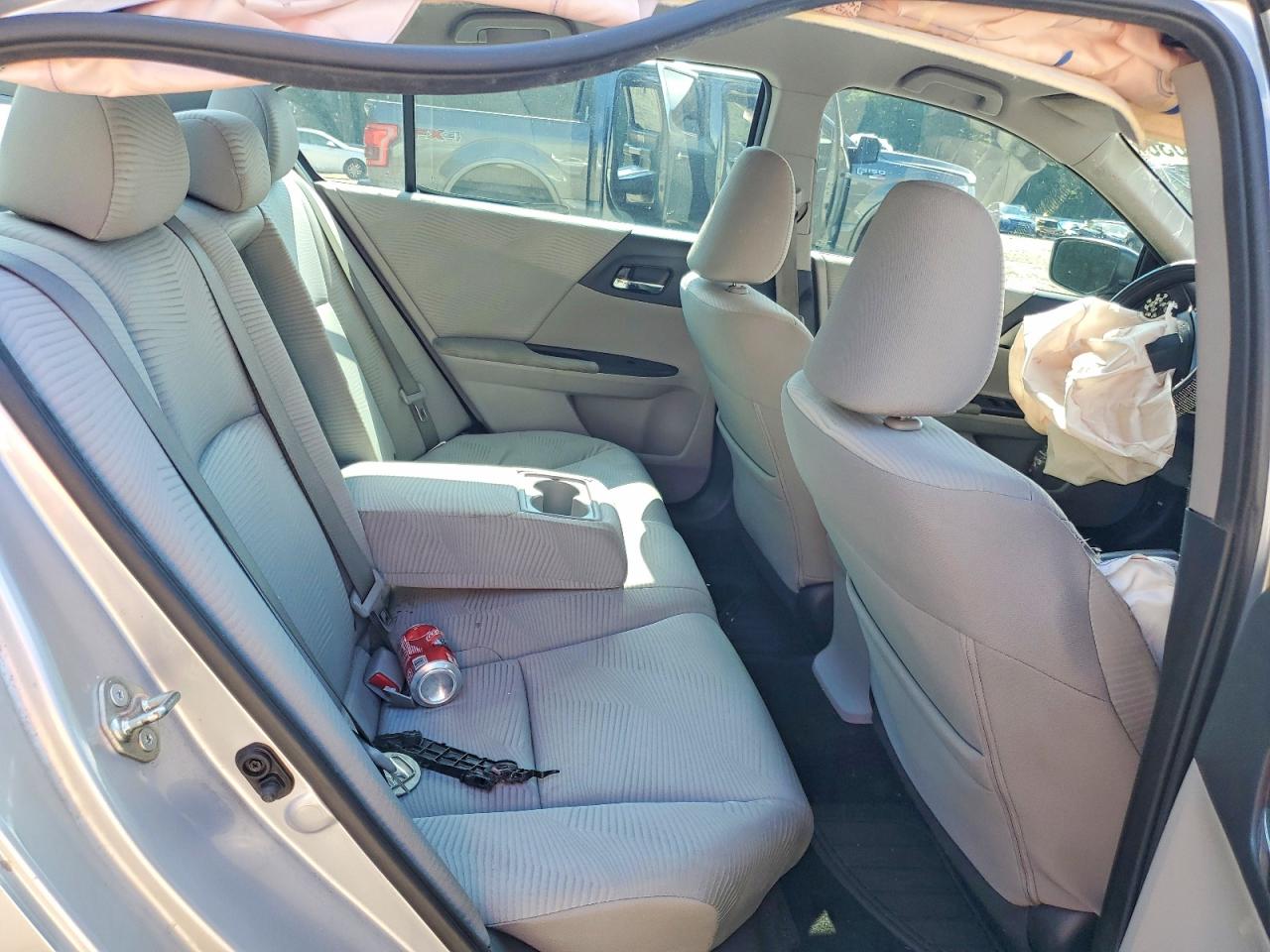 2015 Honda Accord Lx Silver vin: 1HGCR2F34FA170804