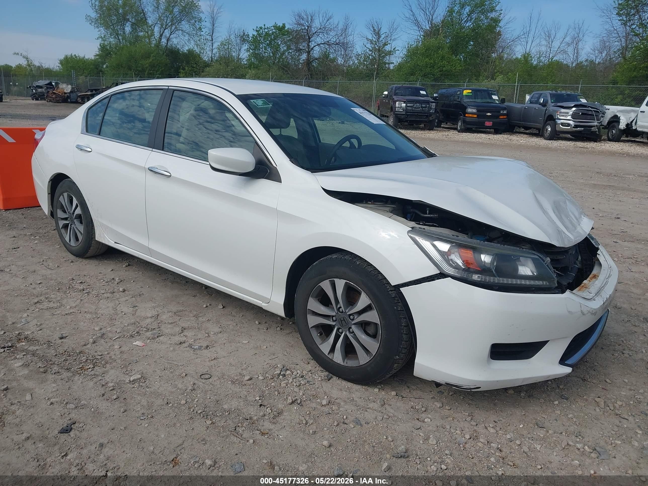 2015 Honda Accord Lx Белый vin: 1HGCR2F34FA213912